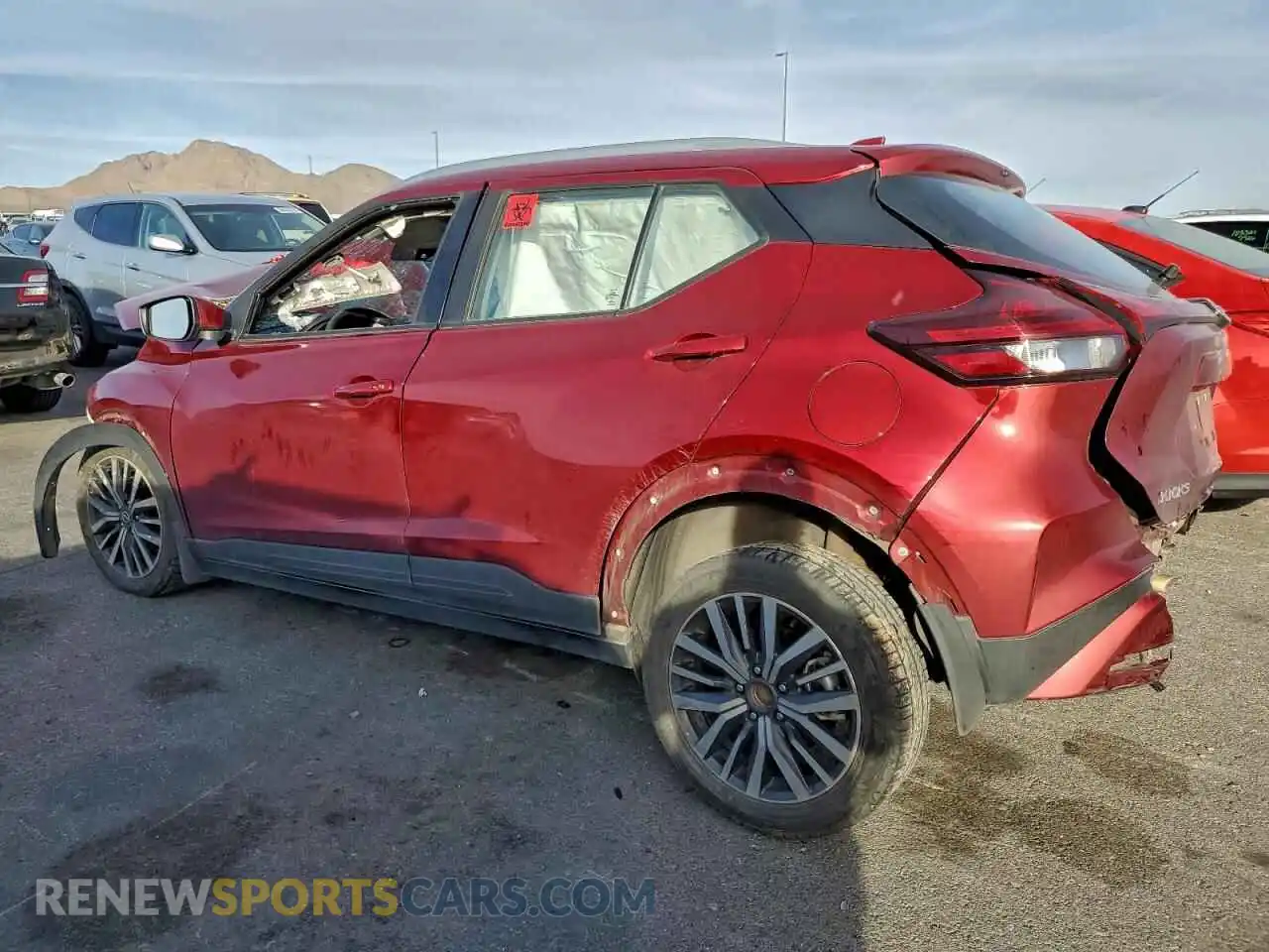 2 Photograph of a damaged car 3N1CP5CV2ML513601 NISSAN KICKS 2021