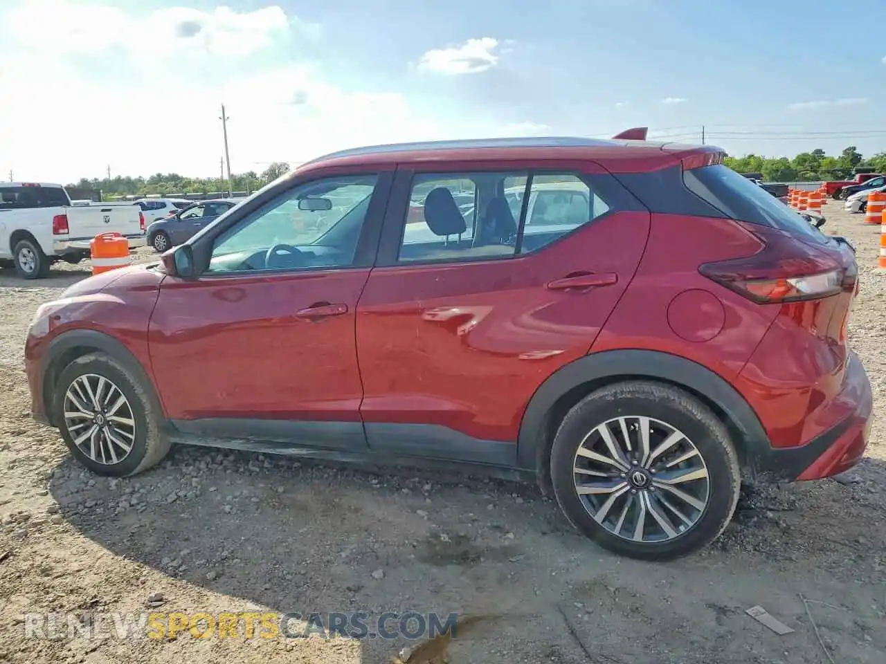 2 Photograph of a damaged car 3N1CP5CV2ML531984 NISSAN KICKS 2021