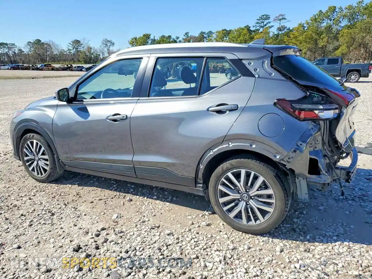 2 Photograph of a damaged car 3N1CP5CV2ML541785 NISSAN KICKS 2021