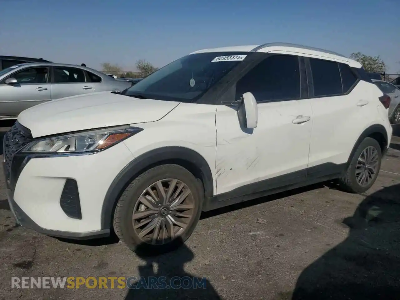 1 Photograph of a damaged car 3N1CP5CV3ML469575 NISSAN KICKS 2021