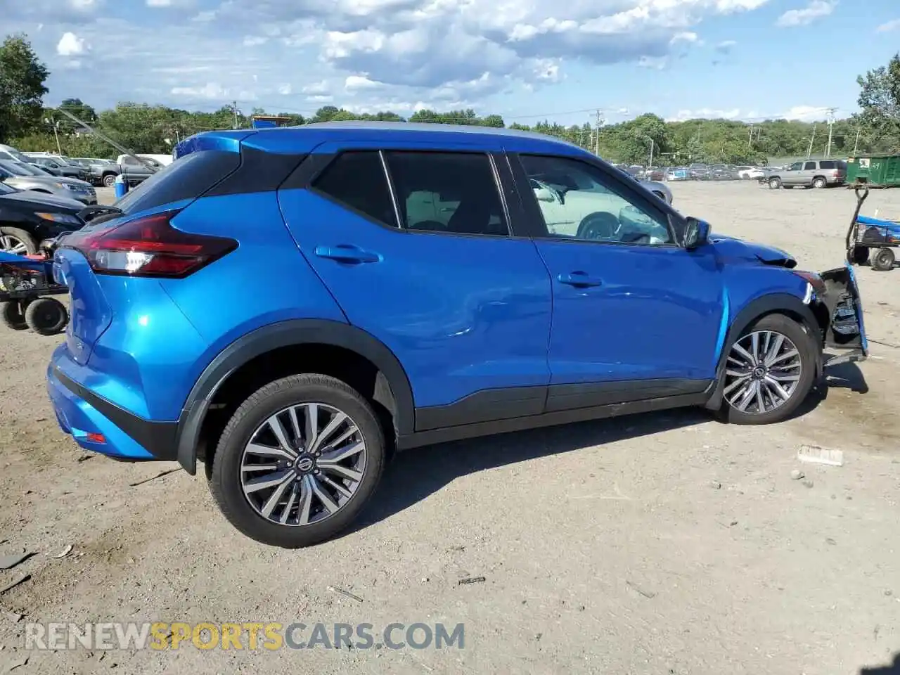 3 Photograph of a damaged car 3N1CP5CV3ML493245 NISSAN KICKS 2021