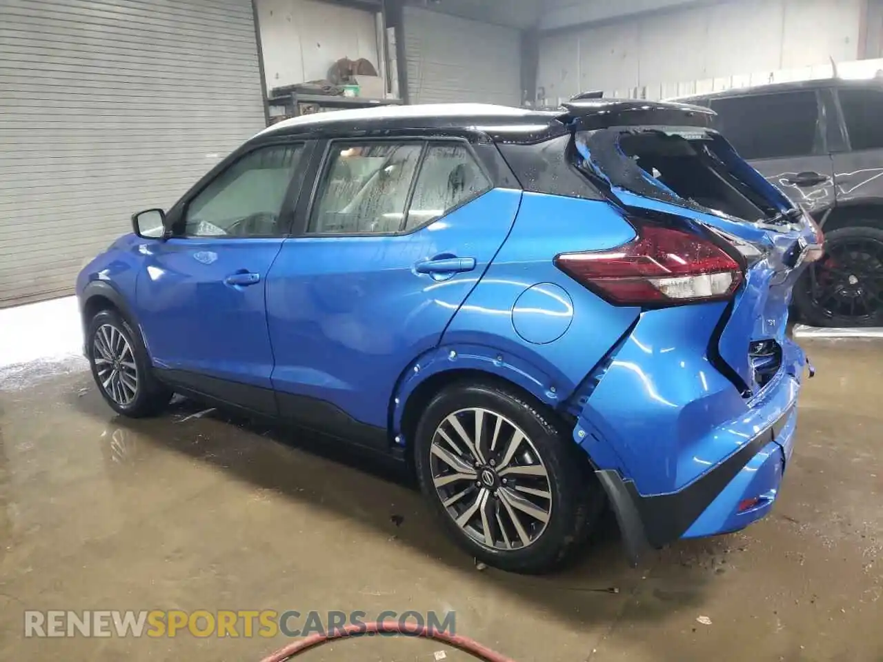 2 Photograph of a damaged car 3N1CP5CV3ML495738 NISSAN KICKS 2021