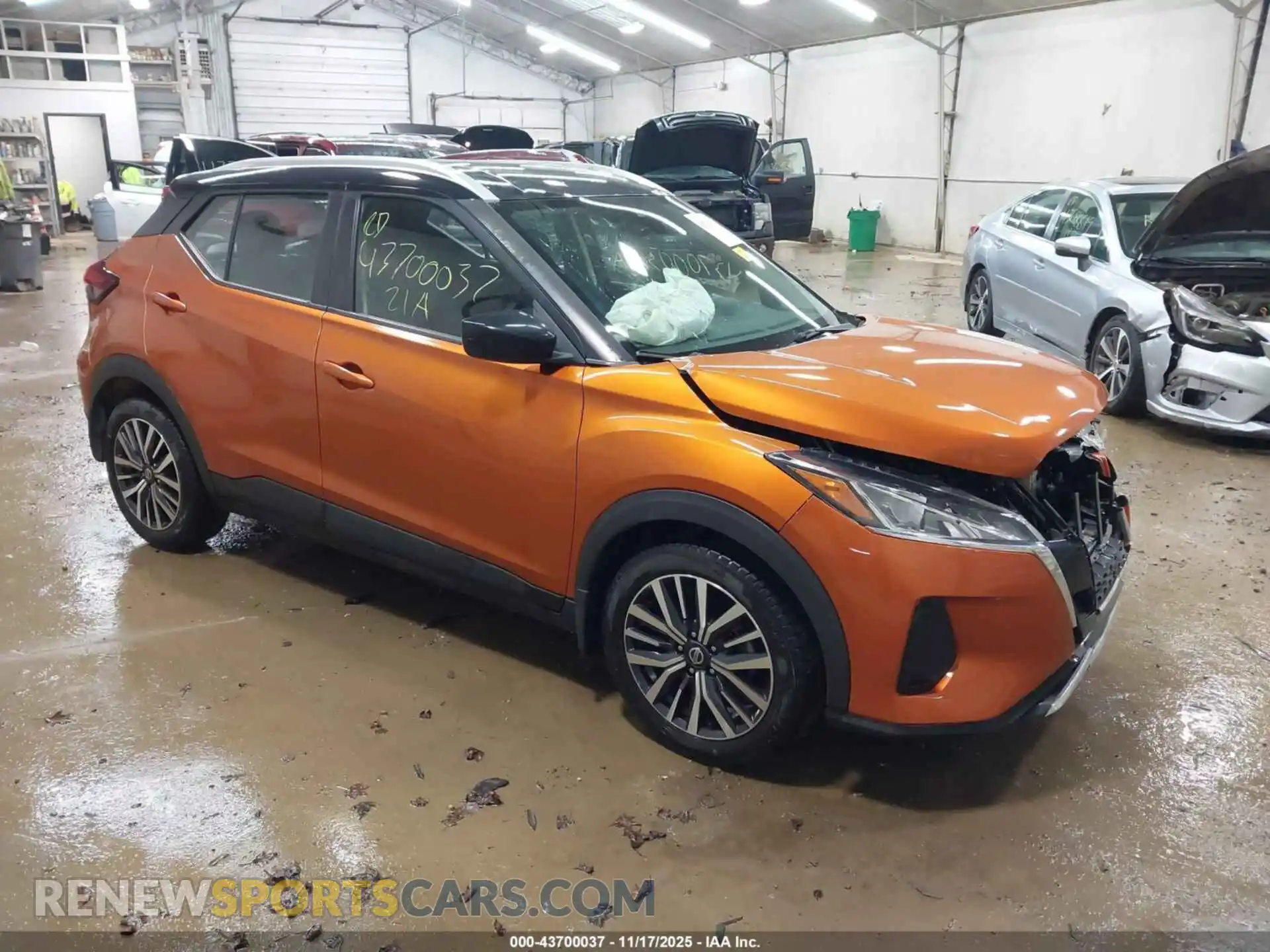 1 Photograph of a damaged car 3N1CP5CV3ML503613 NISSAN KICKS 2021