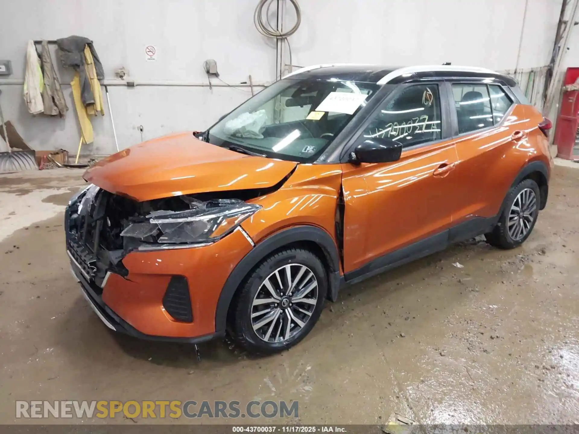 2 Photograph of a damaged car 3N1CP5CV3ML503613 NISSAN KICKS 2021