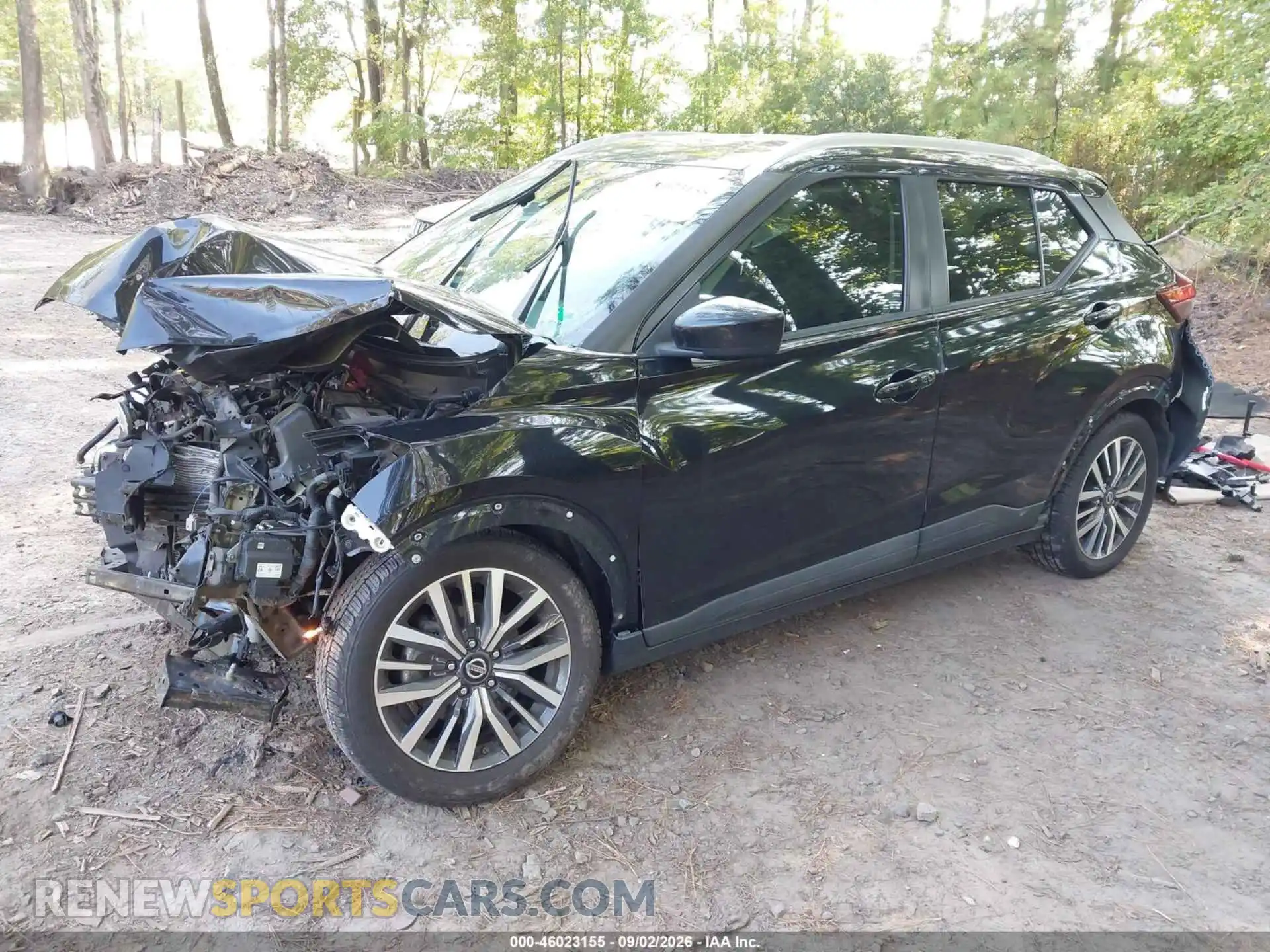 2 fotografías del automóvil dañado 3N1CP5CV3ML529984 NISSAN KICKS 2021