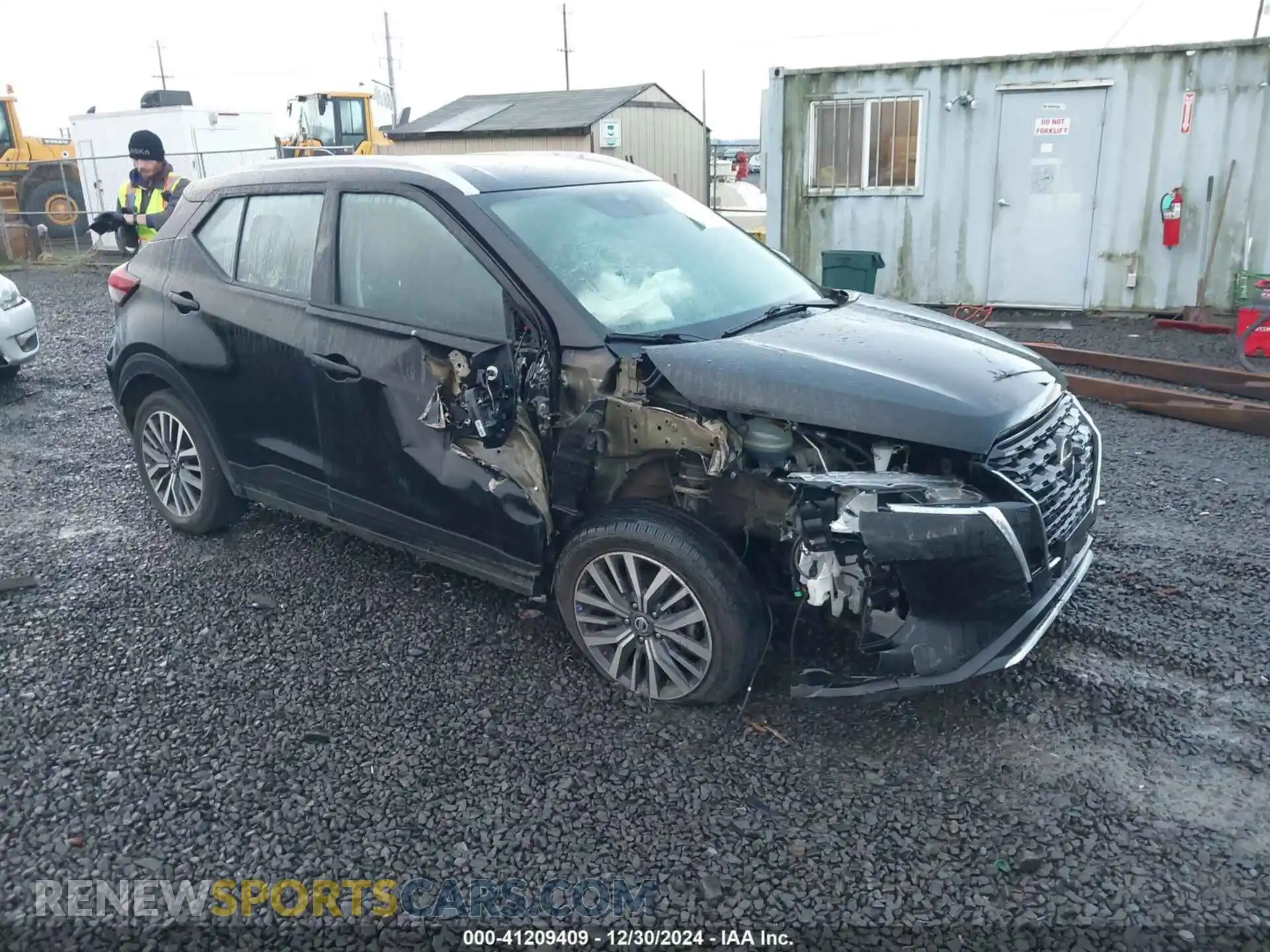 1 Photograph of a damaged car 3N1CP5CV3ML531685 NISSAN KICKS 2021