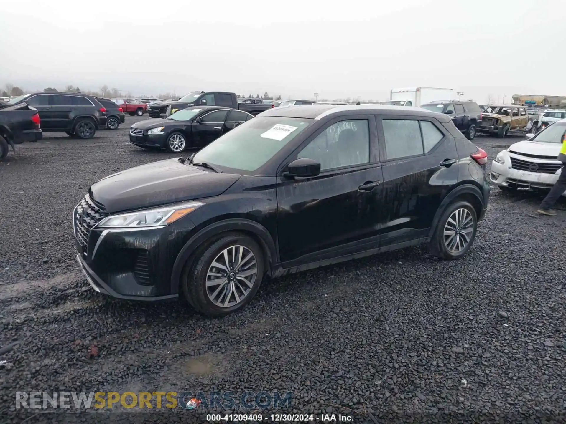 2 Photograph of a damaged car 3N1CP5CV3ML531685 NISSAN KICKS 2021