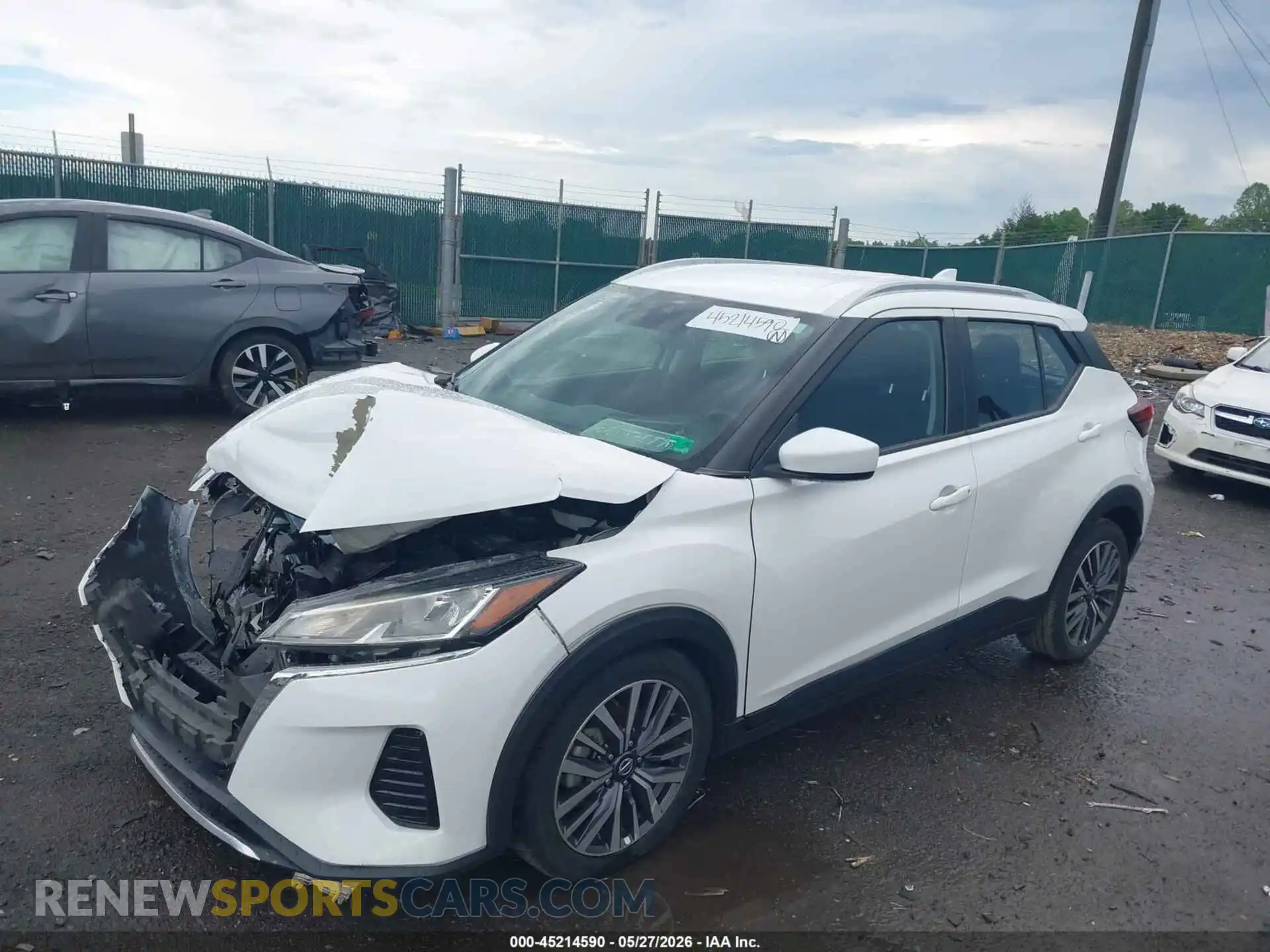 2 Photograph of a damaged car 3N1CP5CV4ML482819 NISSAN KICKS 2021