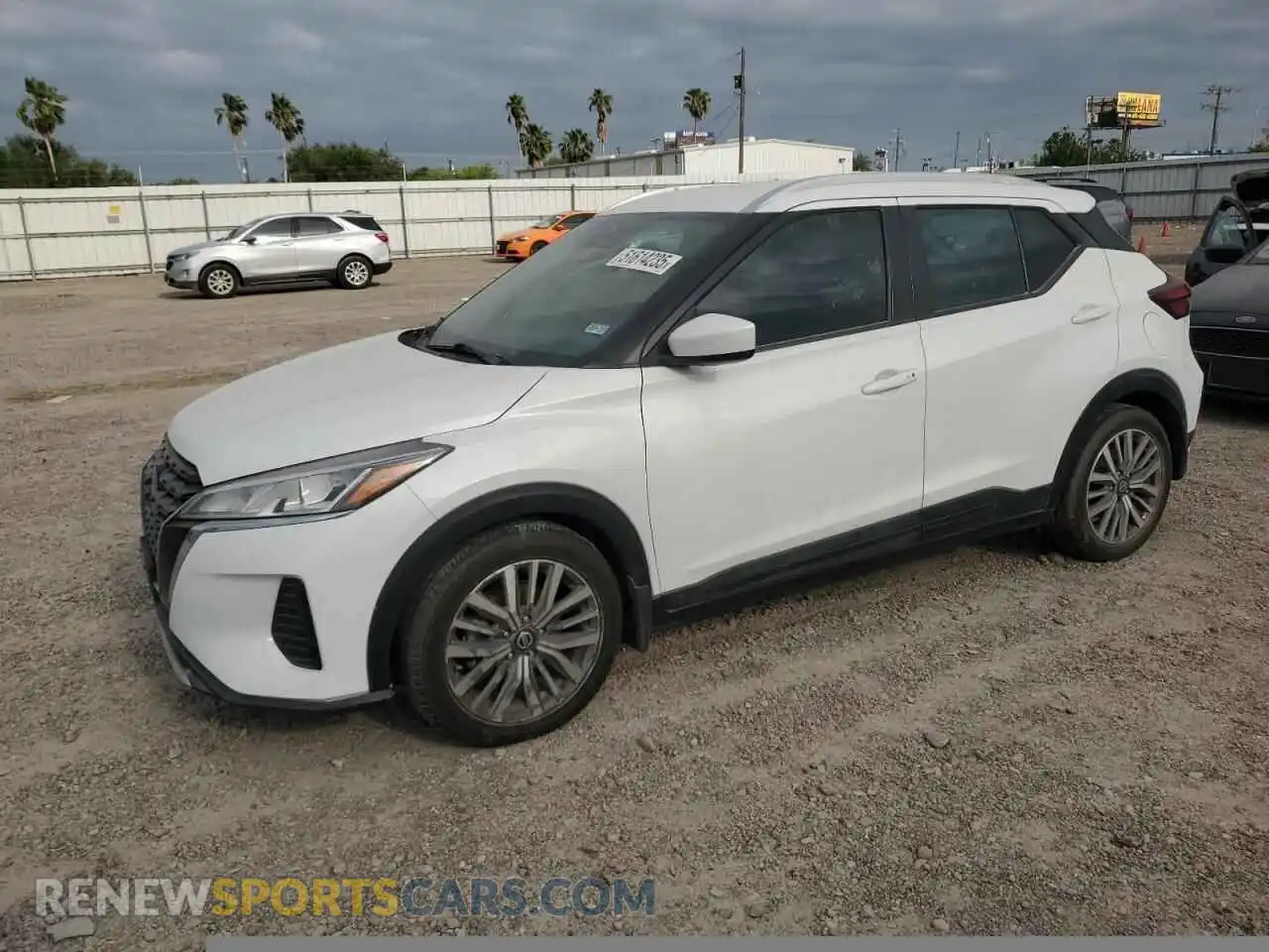 1 Photograph of a damaged car 3N1CP5CV4ML486594 NISSAN KICKS 2021