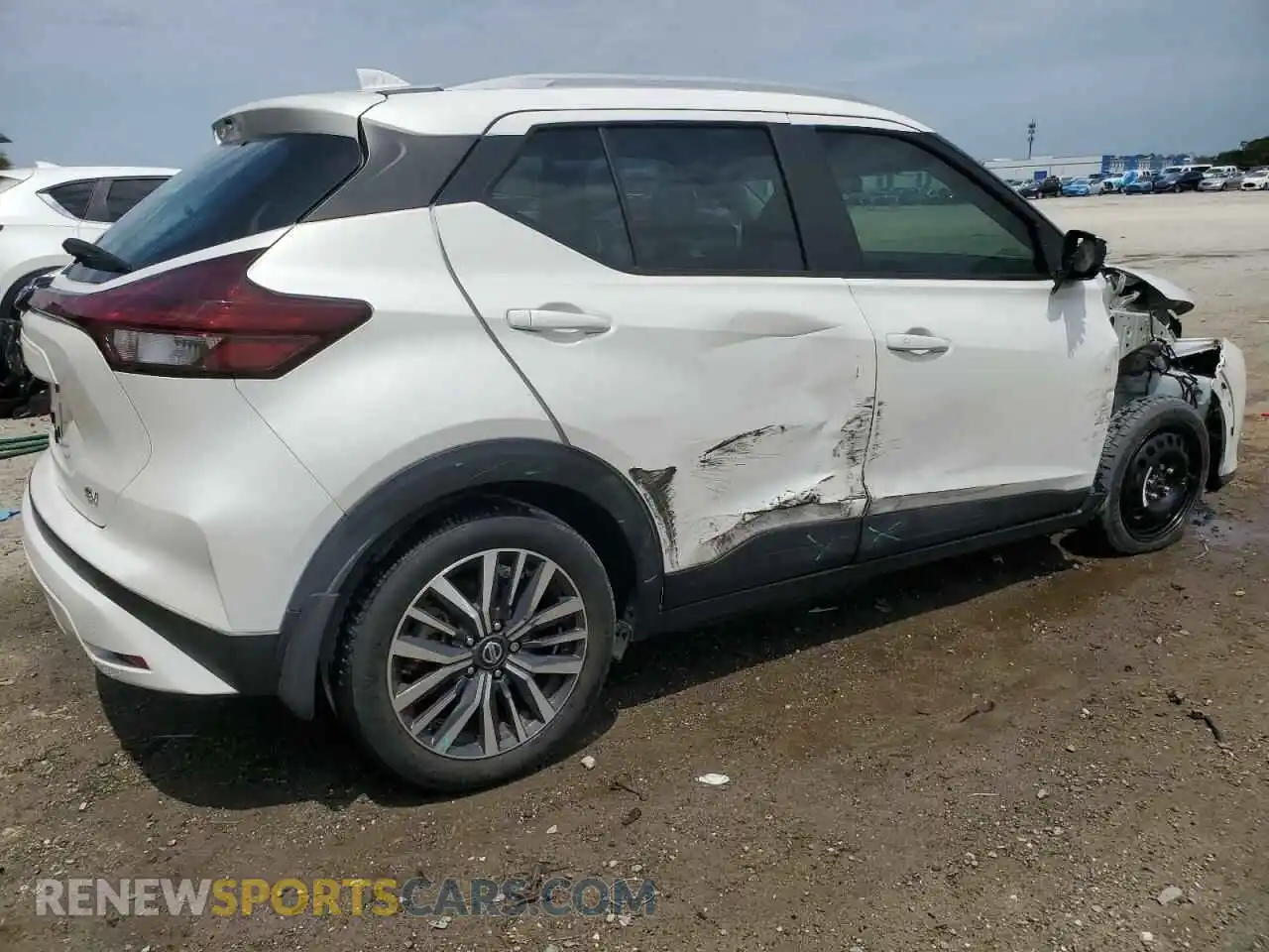 3 Фотография поврежденного автомобиля 3N1CP5CV4ML513339 NISSAN KICKS 2021