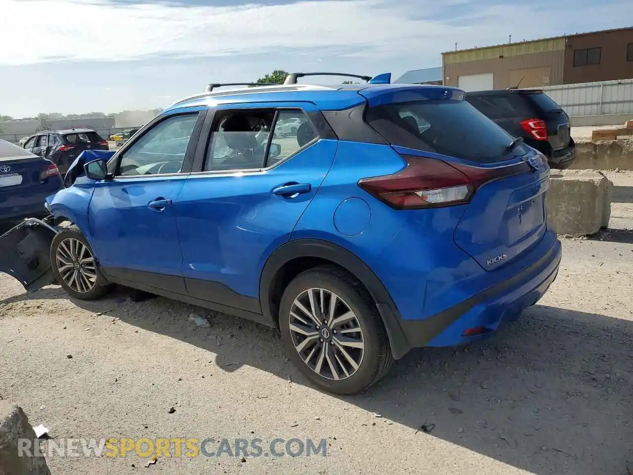 2 Фотография поврежденного автомобиля 3N1CP5CV4ML521411 NISSAN KICKS 2021