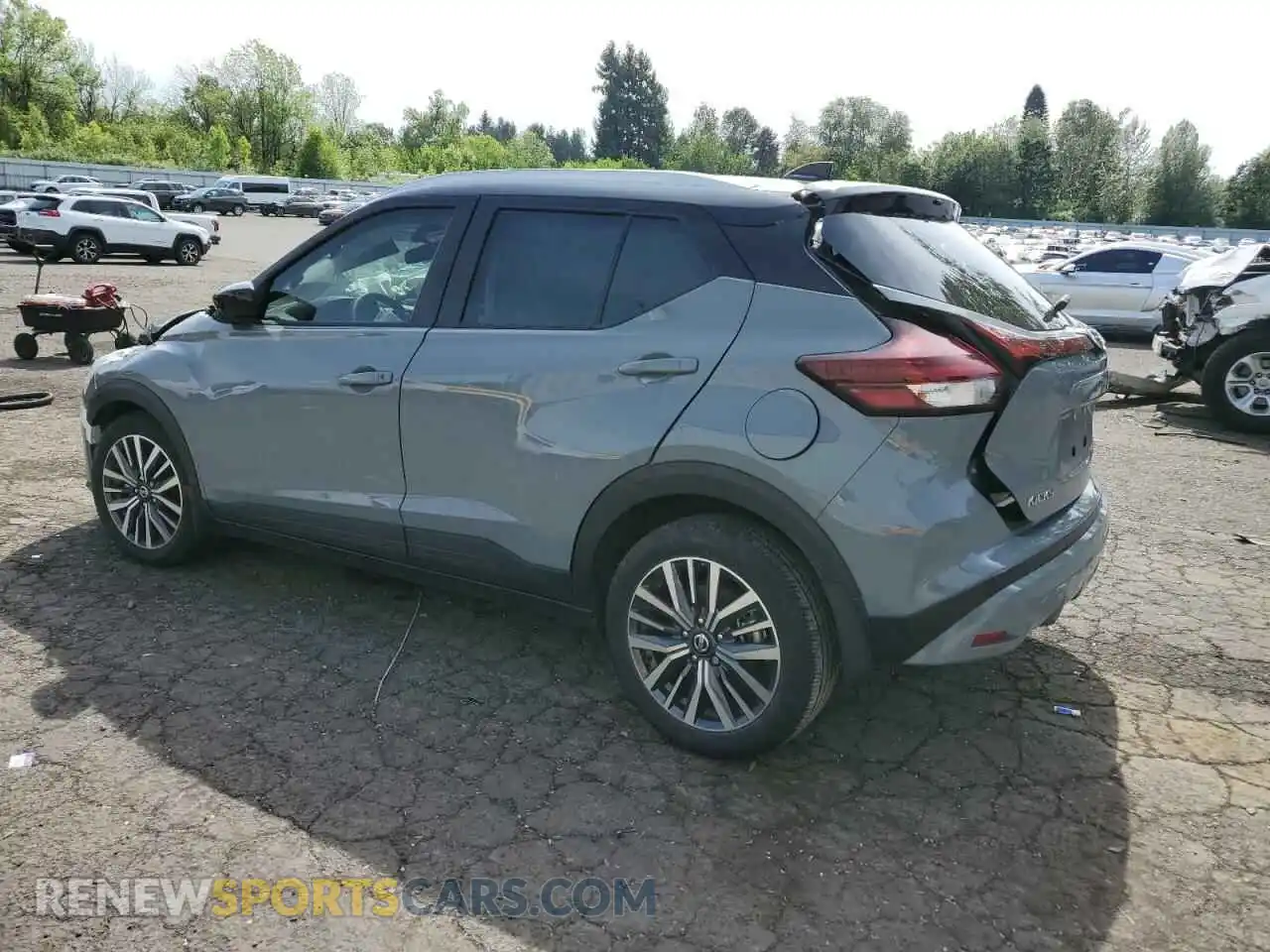 2 Фотография поврежденного автомобиля 3N1CP5CV4ML552612 NISSAN KICKS 2021