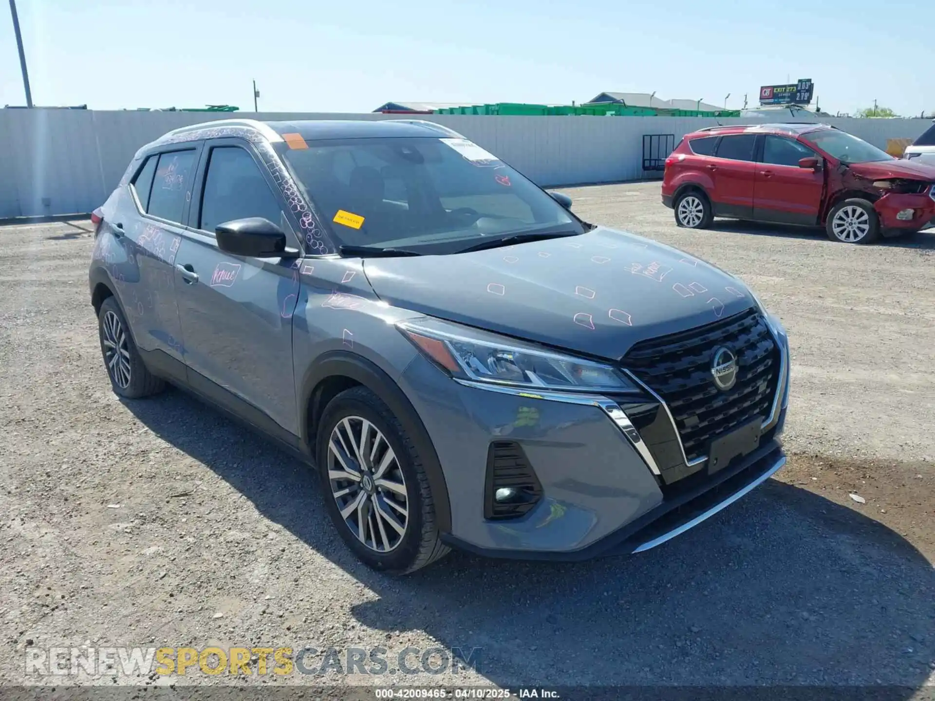1 Photograph of a damaged car 3N1CP5CV5ML482974 NISSAN KICKS 2021