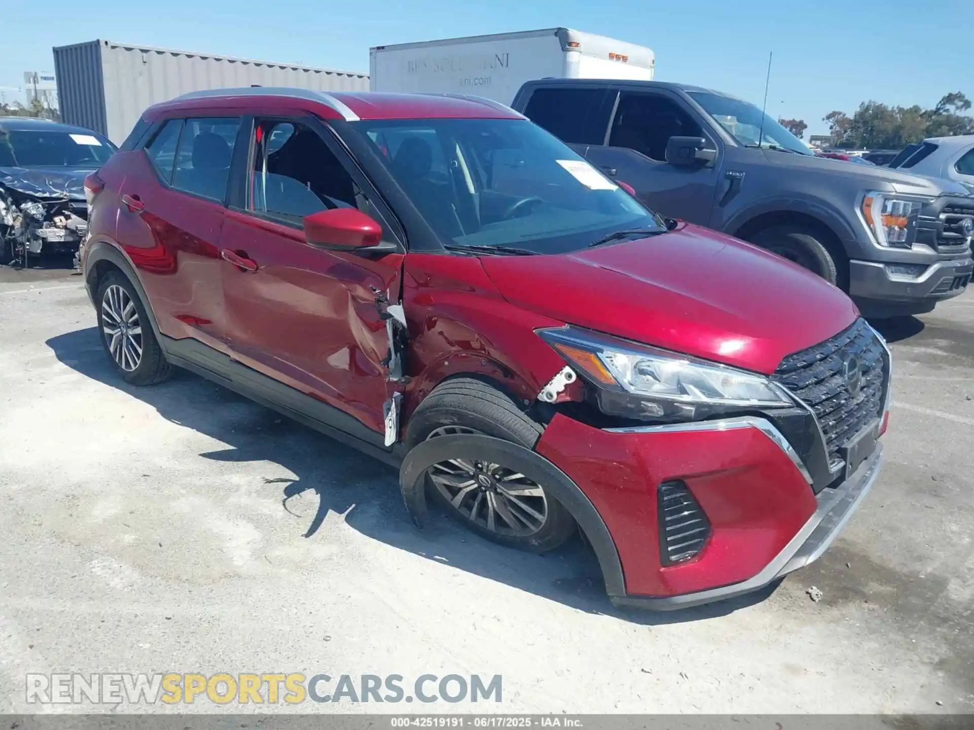 1 Photograph of a damaged car 3N1CP5CV5ML503158 NISSAN KICKS 2021