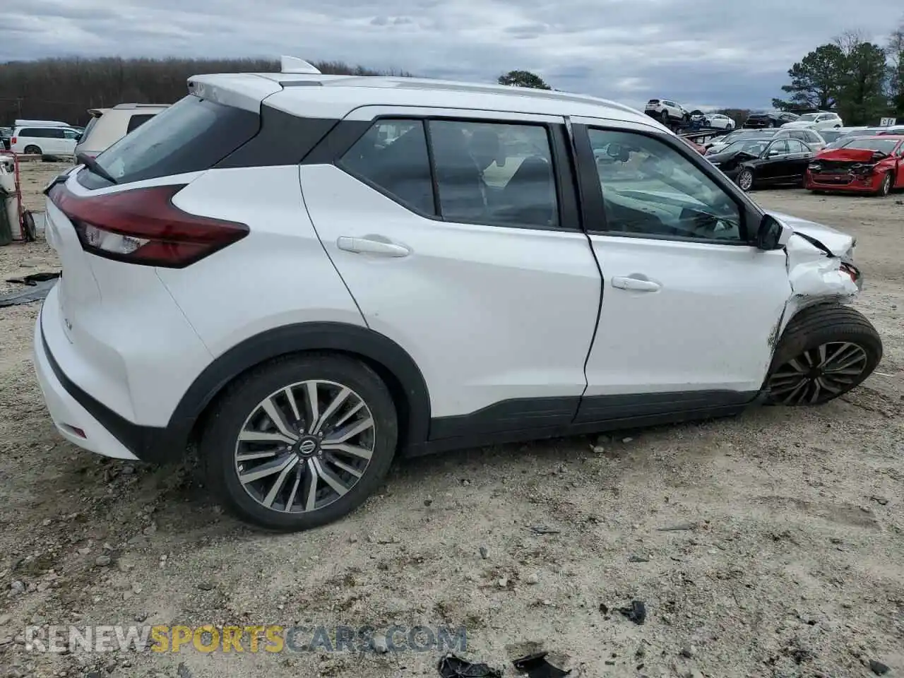 3 Photograph of a damaged car 3N1CP5CV5ML531543 NISSAN KICKS 2021