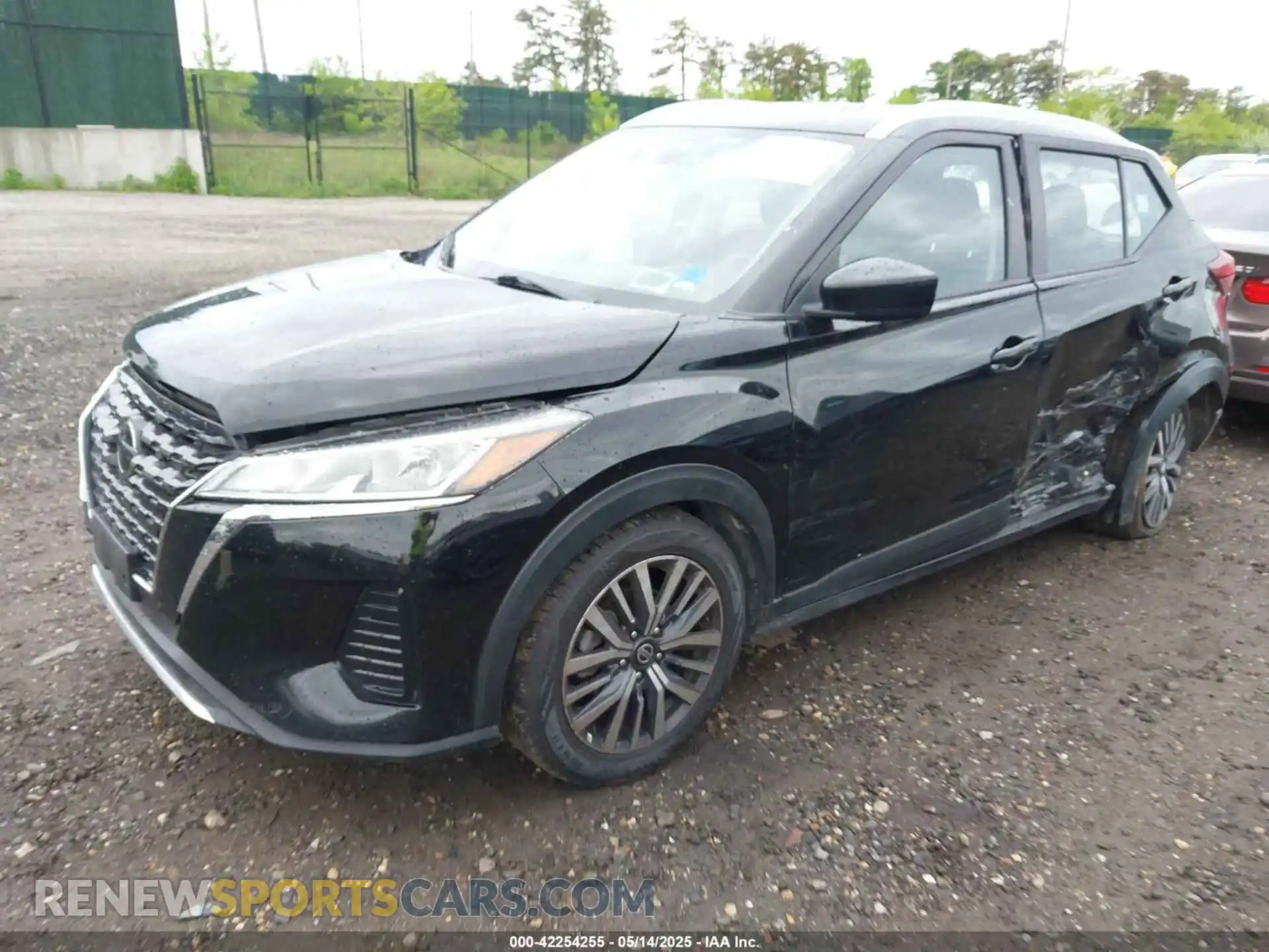 2 Photograph of a damaged car 3N1CP5CV6ML466864 NISSAN KICKS 2021
