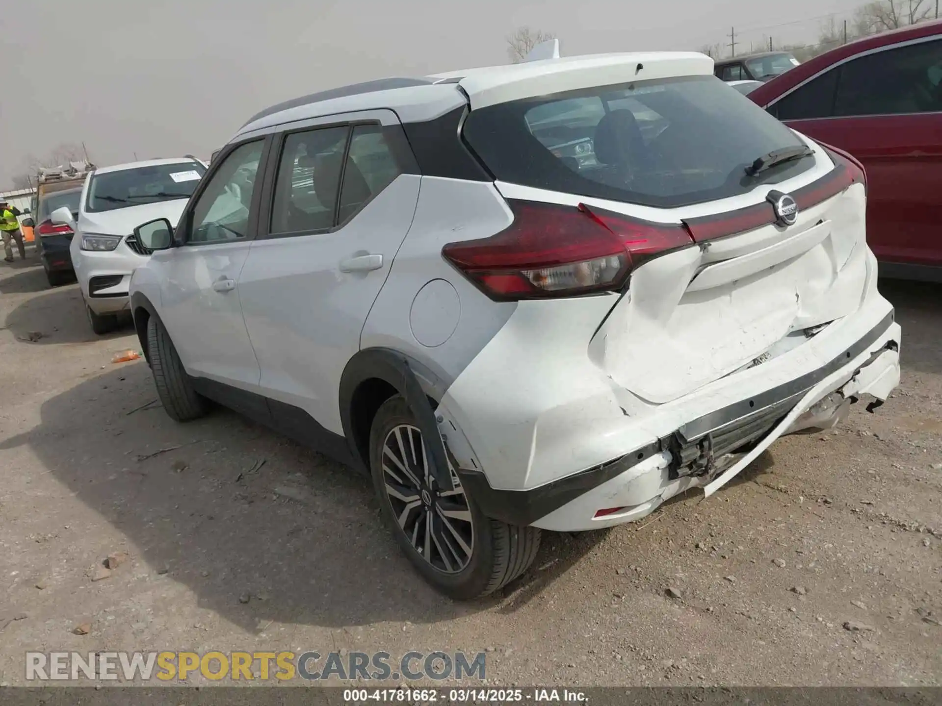 3 Photograph of a damaged car 3N1CP5CV6ML480697 NISSAN KICKS 2021