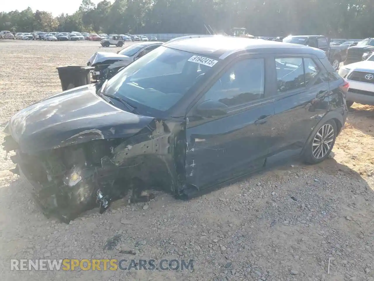 1 Photograph of a damaged car 3N1CP5CV6ML483650 NISSAN KICKS 2021