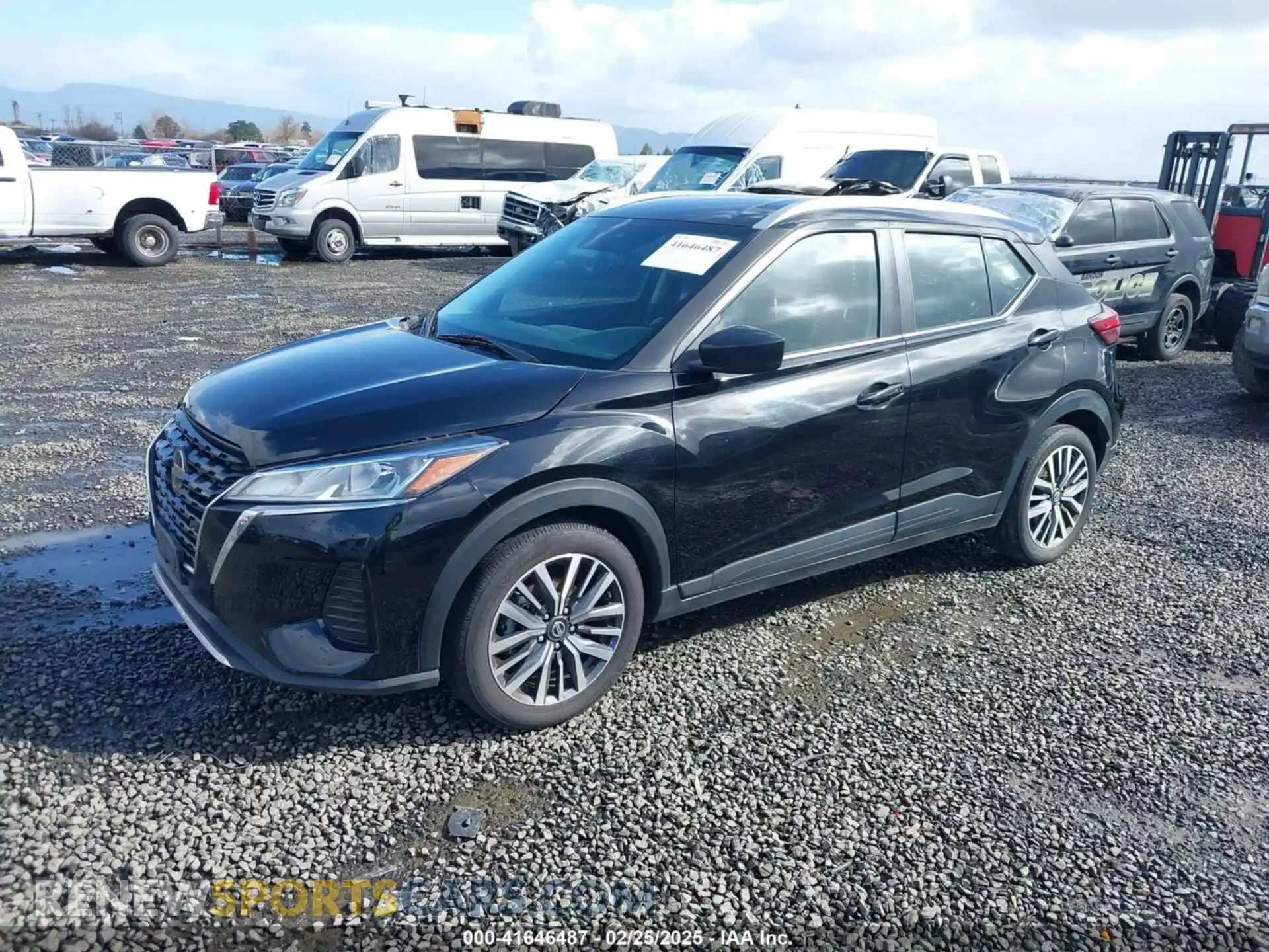 2 Photograph of a damaged car 3N1CP5CV6ML505923 NISSAN KICKS 2021