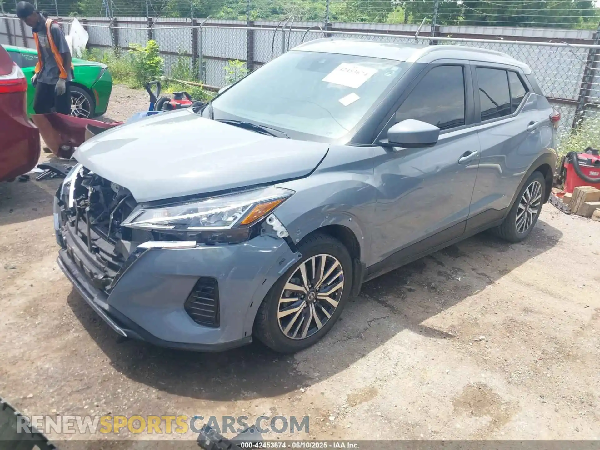 2 Photograph of a damaged car 3N1CP5CV6ML540056 NISSAN KICKS 2021