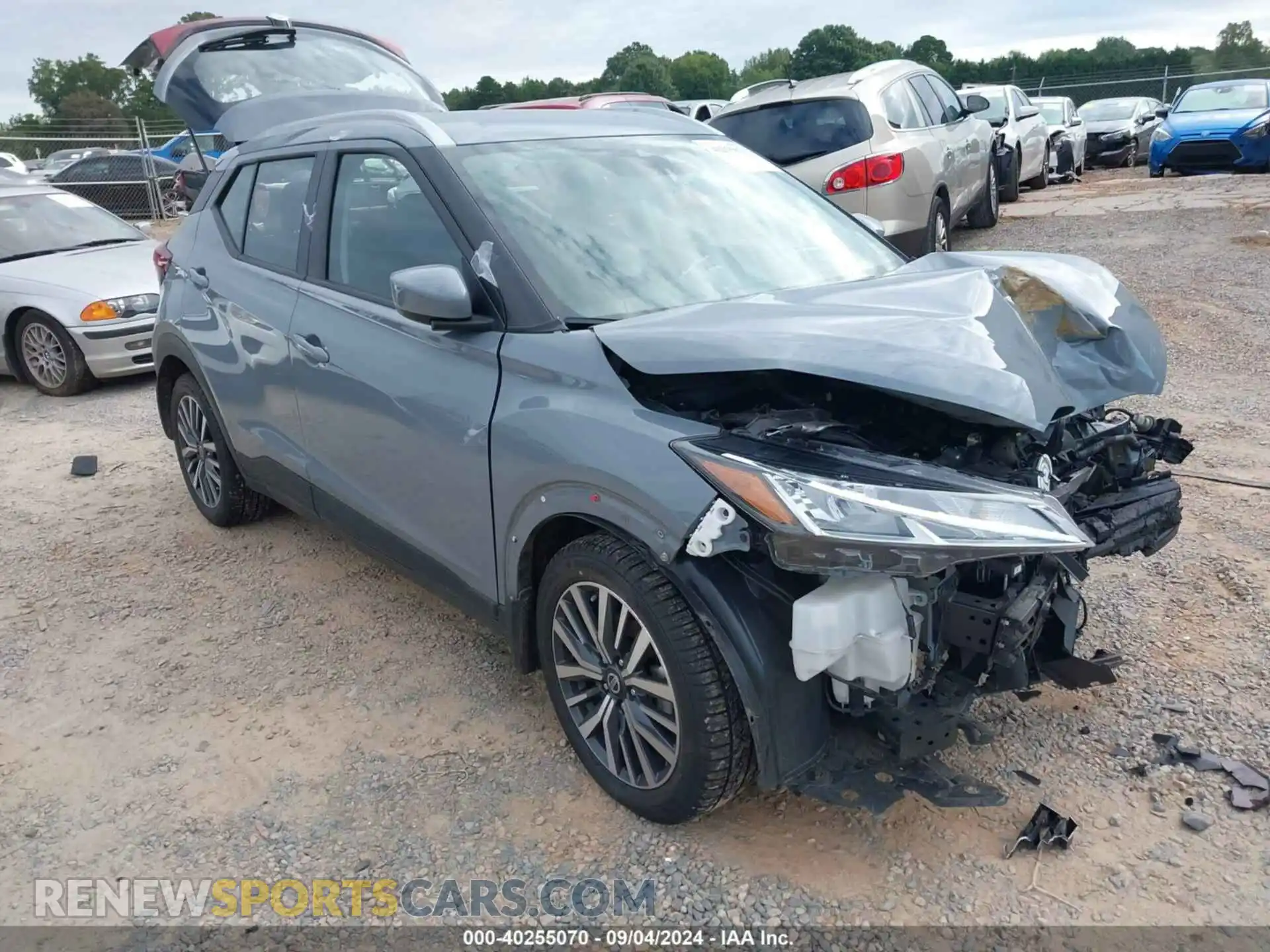 1 Photograph of a damaged car 3N1CP5CV6ML550926 NISSAN KICKS 2021