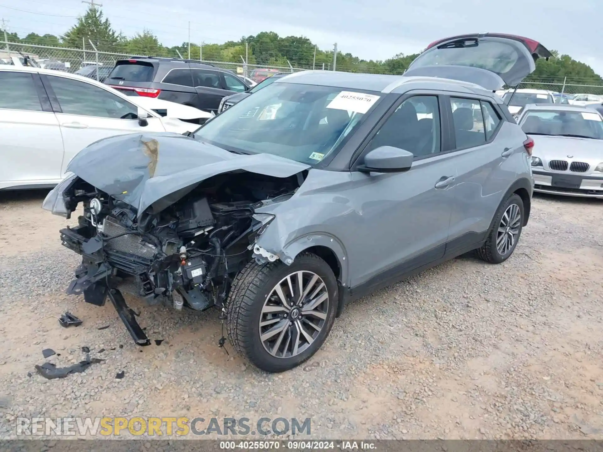 2 Photograph of a damaged car 3N1CP5CV6ML550926 NISSAN KICKS 2021
