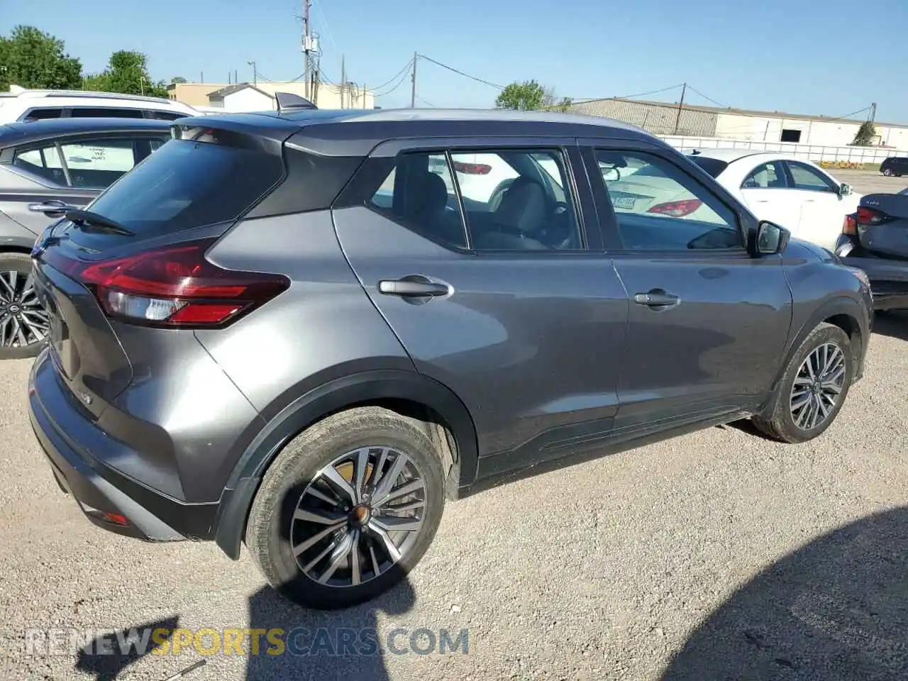 3 Photograph of a damaged car 3N1CP5CV7ML505235 NISSAN KICKS 2021
