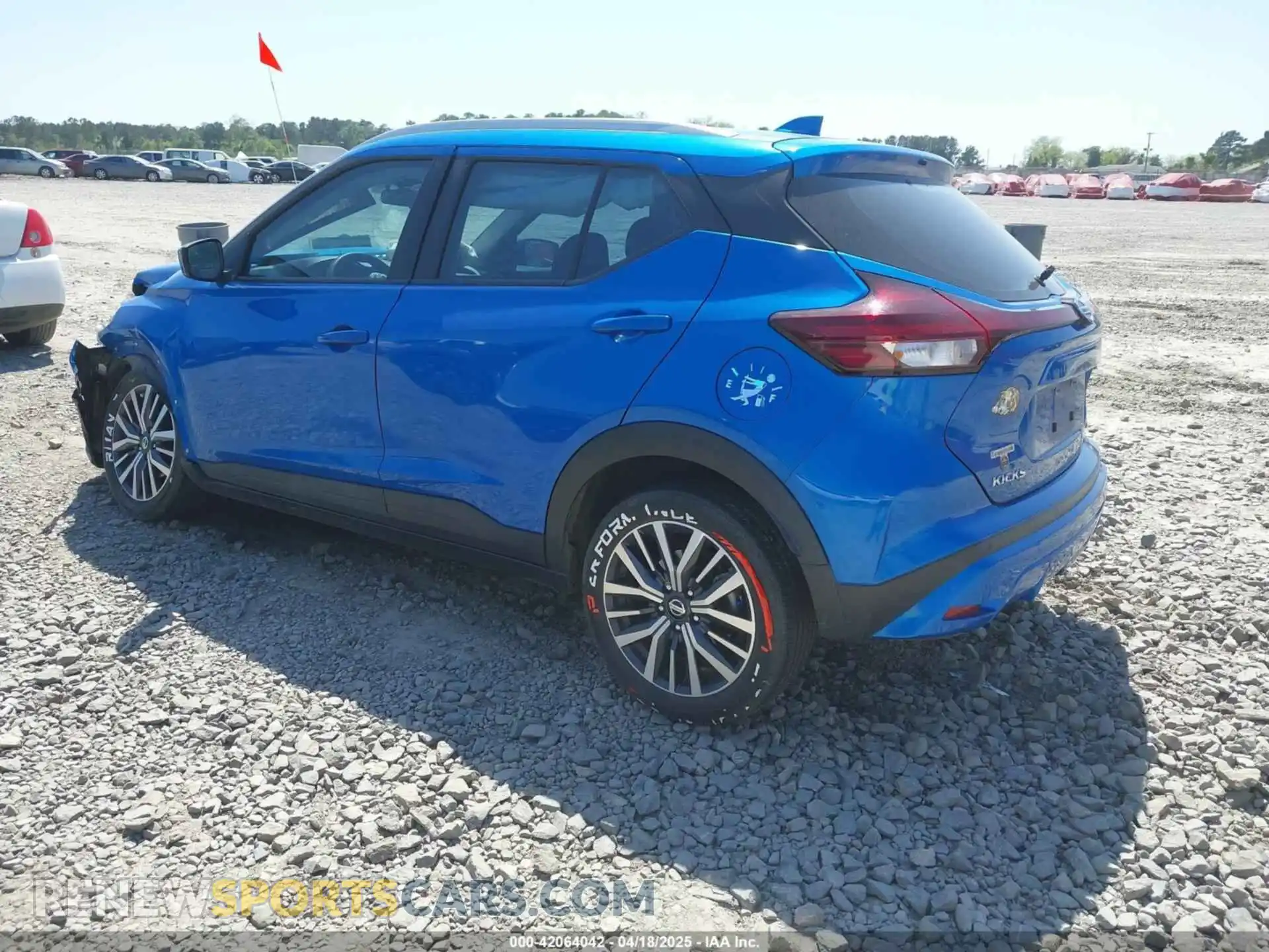 3 Photograph of a damaged car 3N1CP5CV7ML530328 NISSAN KICKS 2021