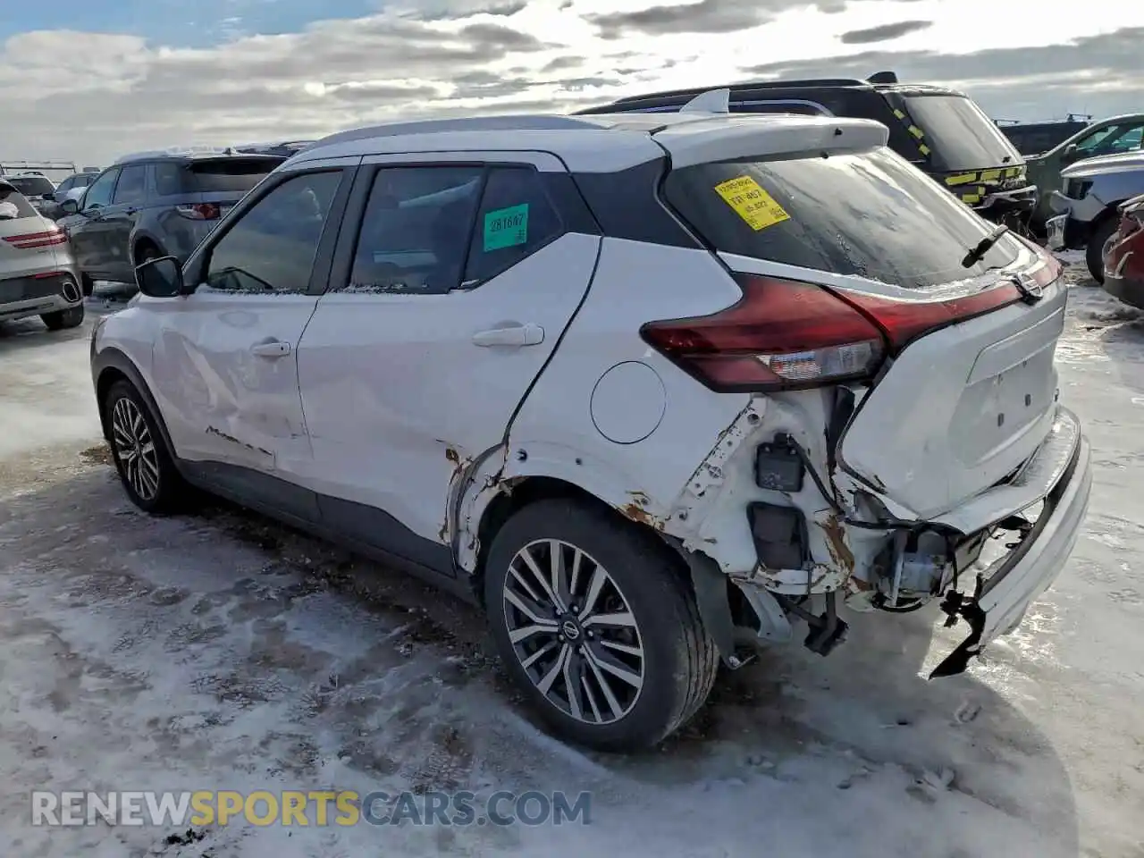 2 Фотография поврежденного автомобиля 3N1CP5CV8ML472794 NISSAN KICKS 2021