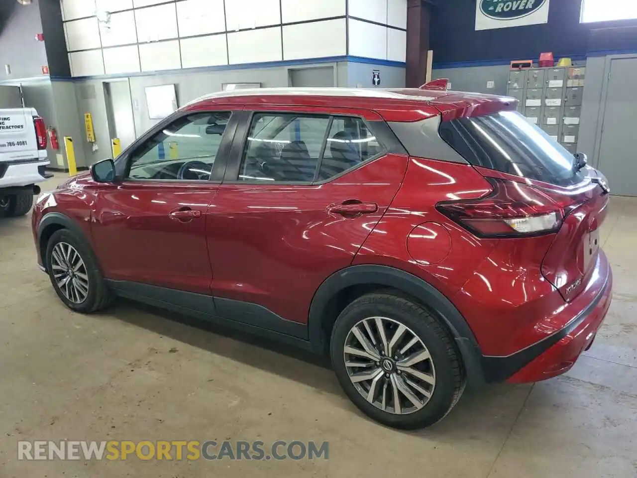 2 Photograph of a damaged car 3N1CP5CV8ML475078 NISSAN KICKS 2021