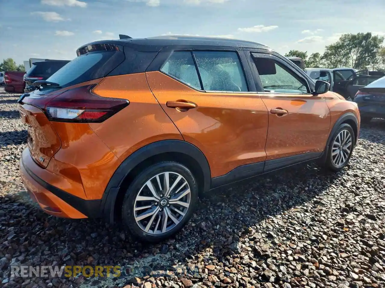 3 Photograph of a damaged car 3N1CP5CV8ML544772 NISSAN KICKS 2021