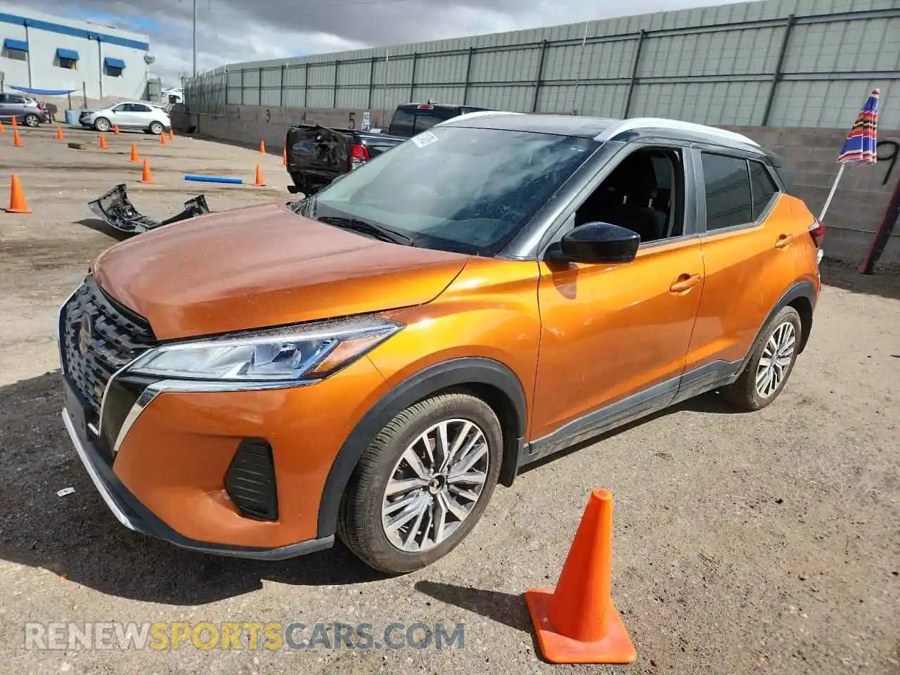 1 Photograph of a damaged car 3N1CP5CV8ML551205 NISSAN KICKS 2021