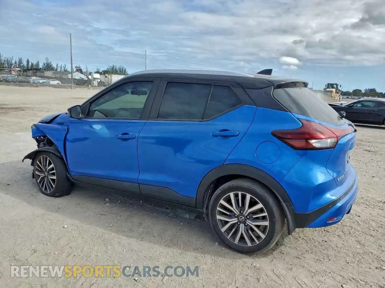 2 Photograph of a damaged car 3N1CP5CV9ML494187 NISSAN KICKS 2021
