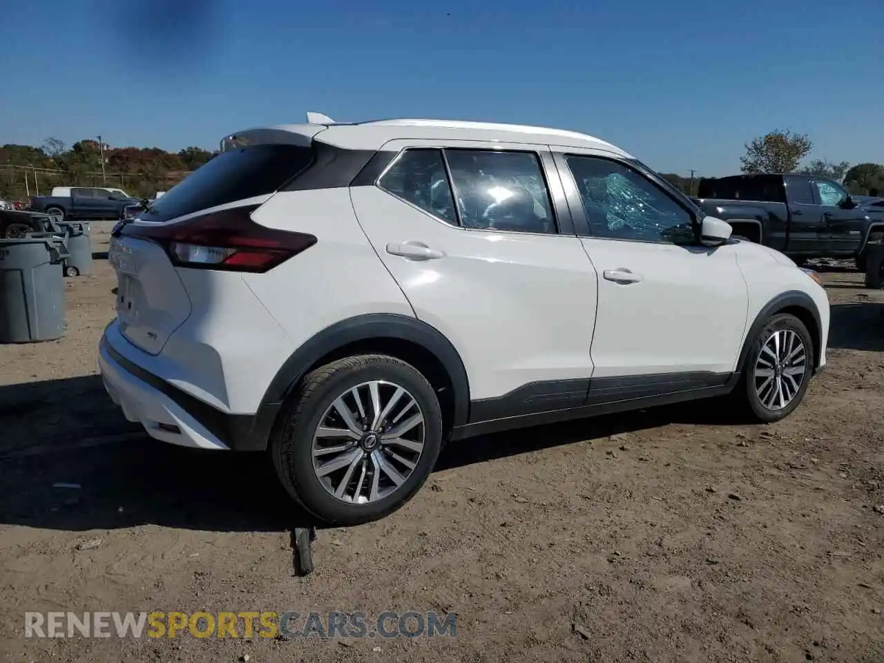 3 Photograph of a damaged car 3N1CP5CV9ML500778 NISSAN KICKS 2021