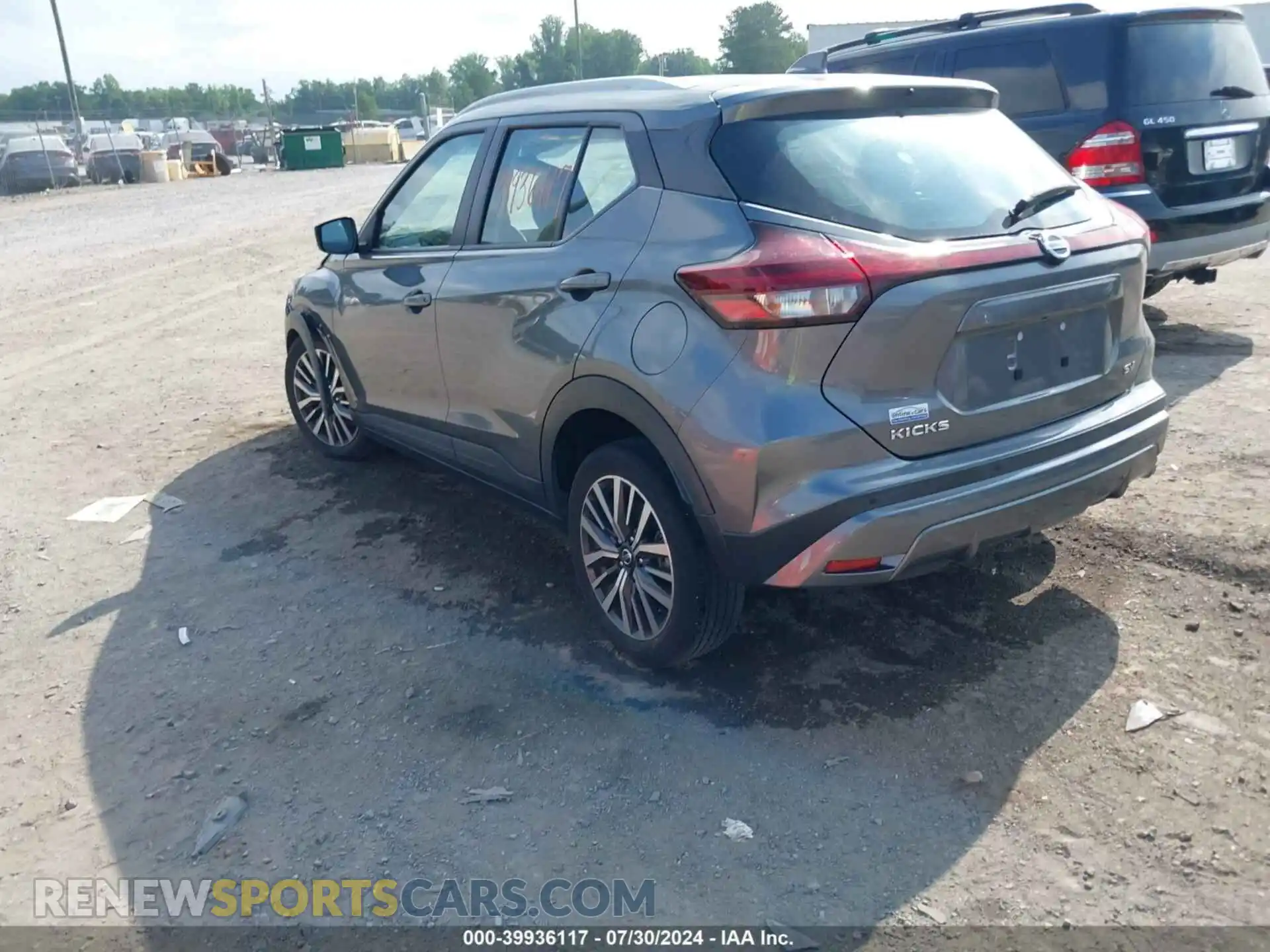 3 Photograph of a damaged car 3N1CP5CV9ML510792 NISSAN KICKS 2021