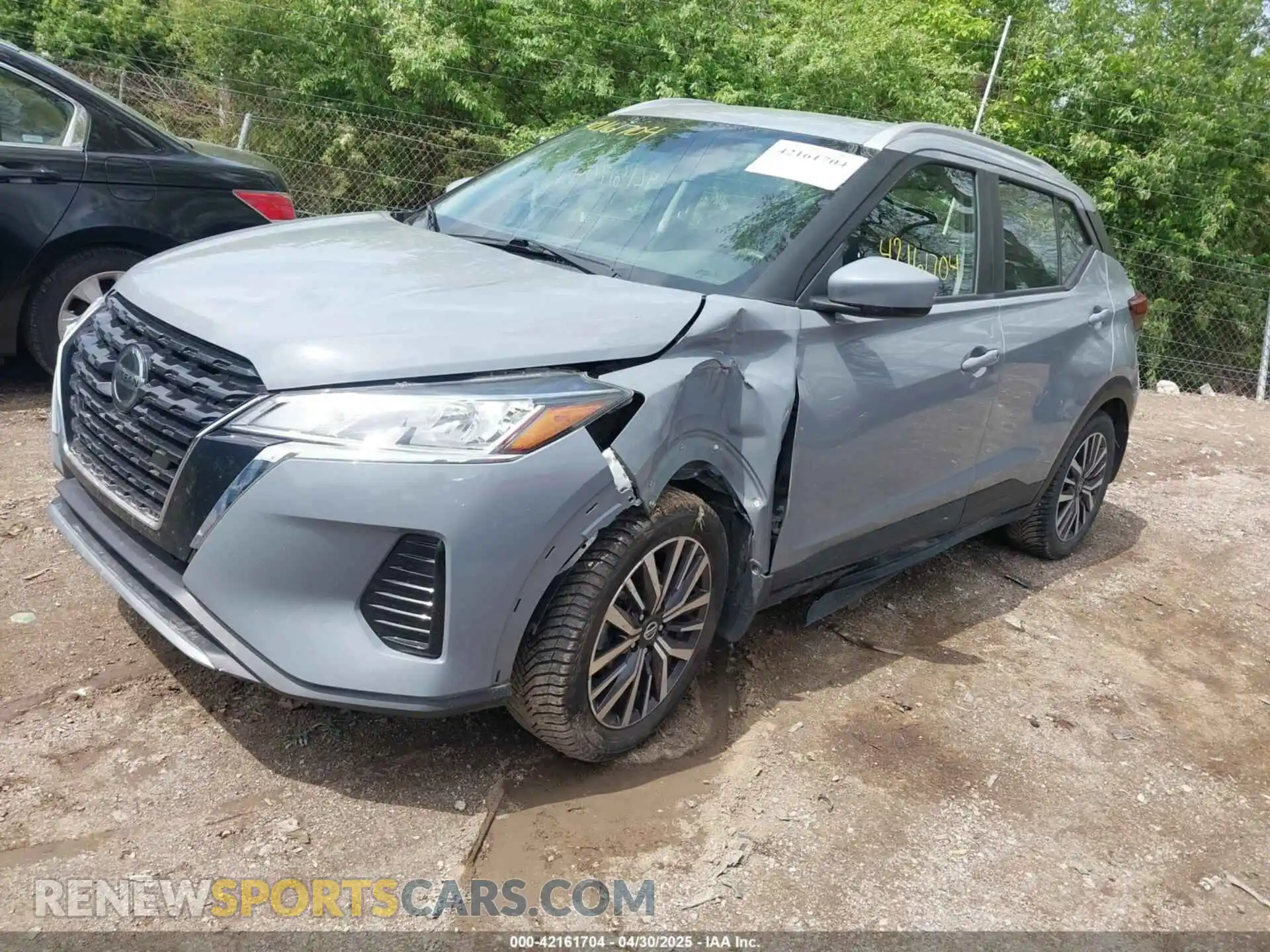 2 Photograph of a damaged car 3N1CP5CV9ML522148 NISSAN KICKS 2021