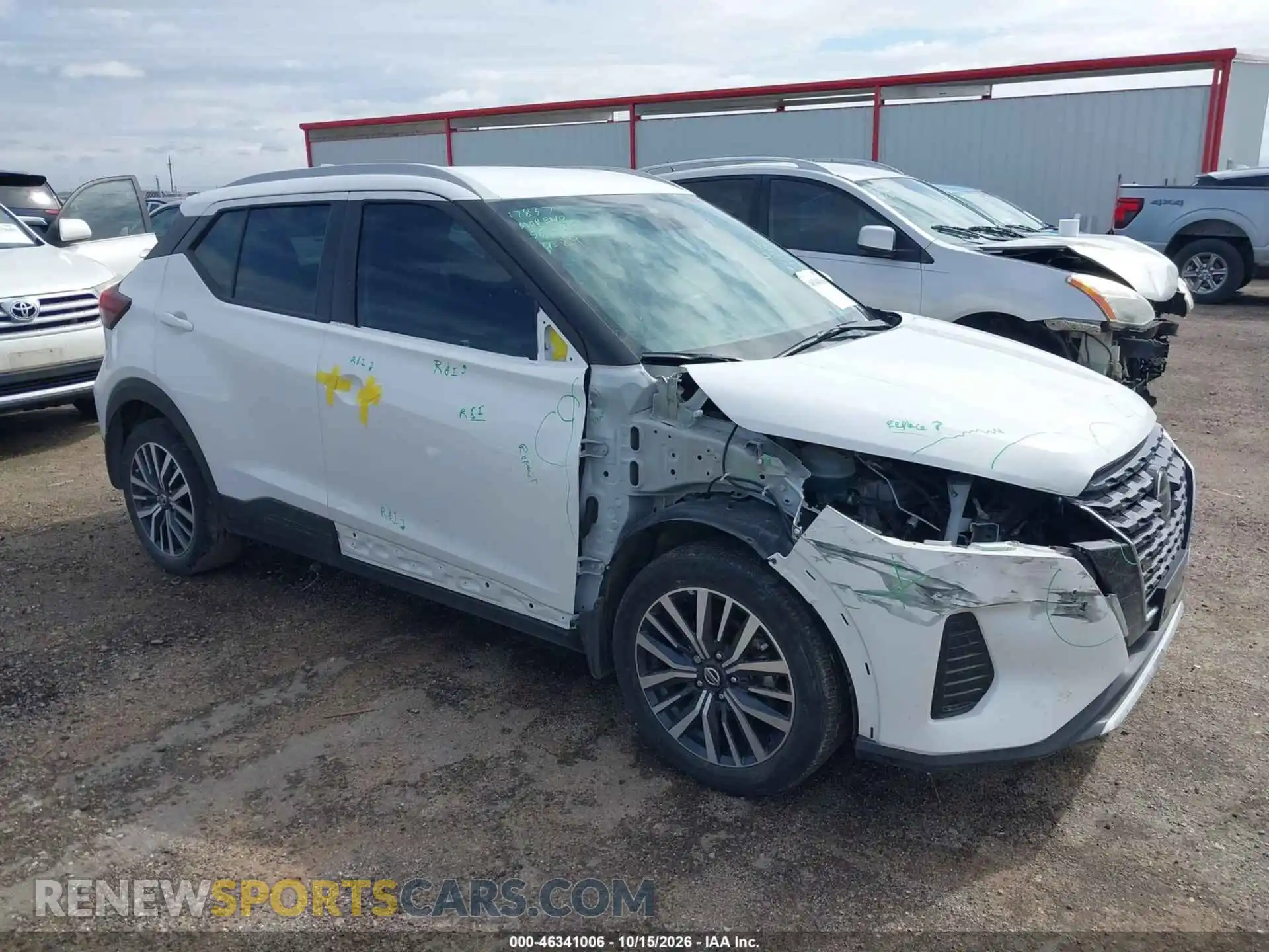 1 Photograph of a damaged car 3N1CP5CV9ML562939 NISSAN KICKS 2021