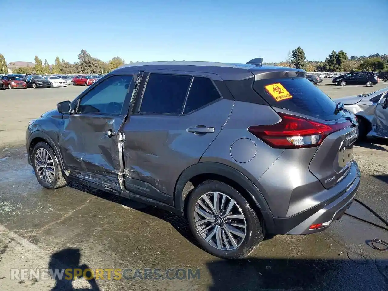 2 Photograph of a damaged car 3N1CP5CVXML484770 NISSAN KICKS 2021