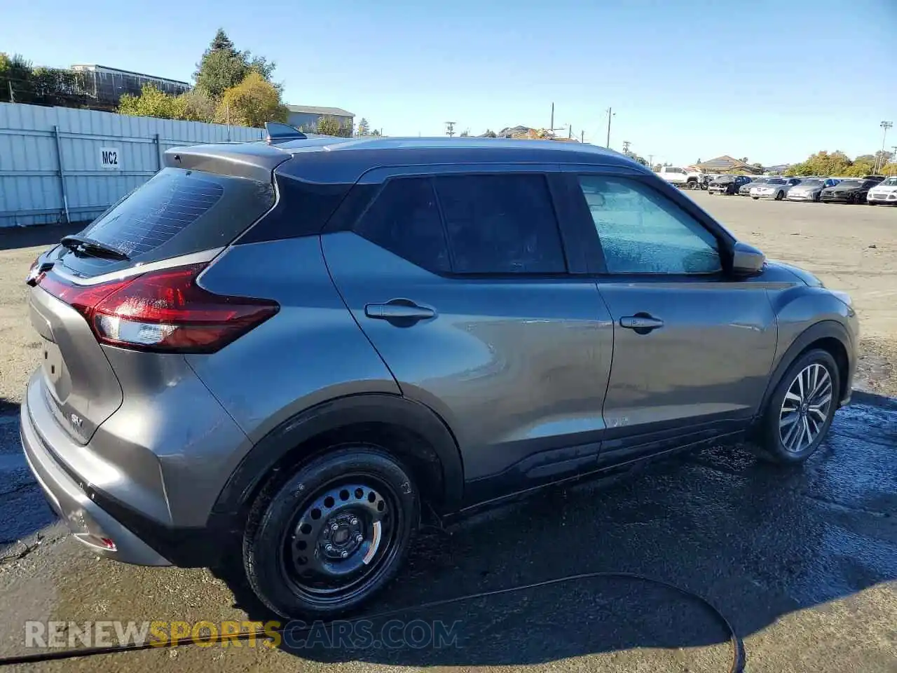 3 Photograph of a damaged car 3N1CP5CVXML484770 NISSAN KICKS 2021