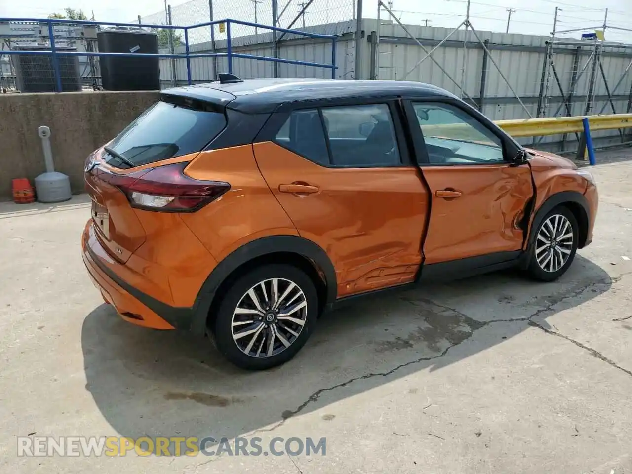 3 Photograph of a damaged car 3N1CP5CVXML495672 NISSAN KICKS 2021