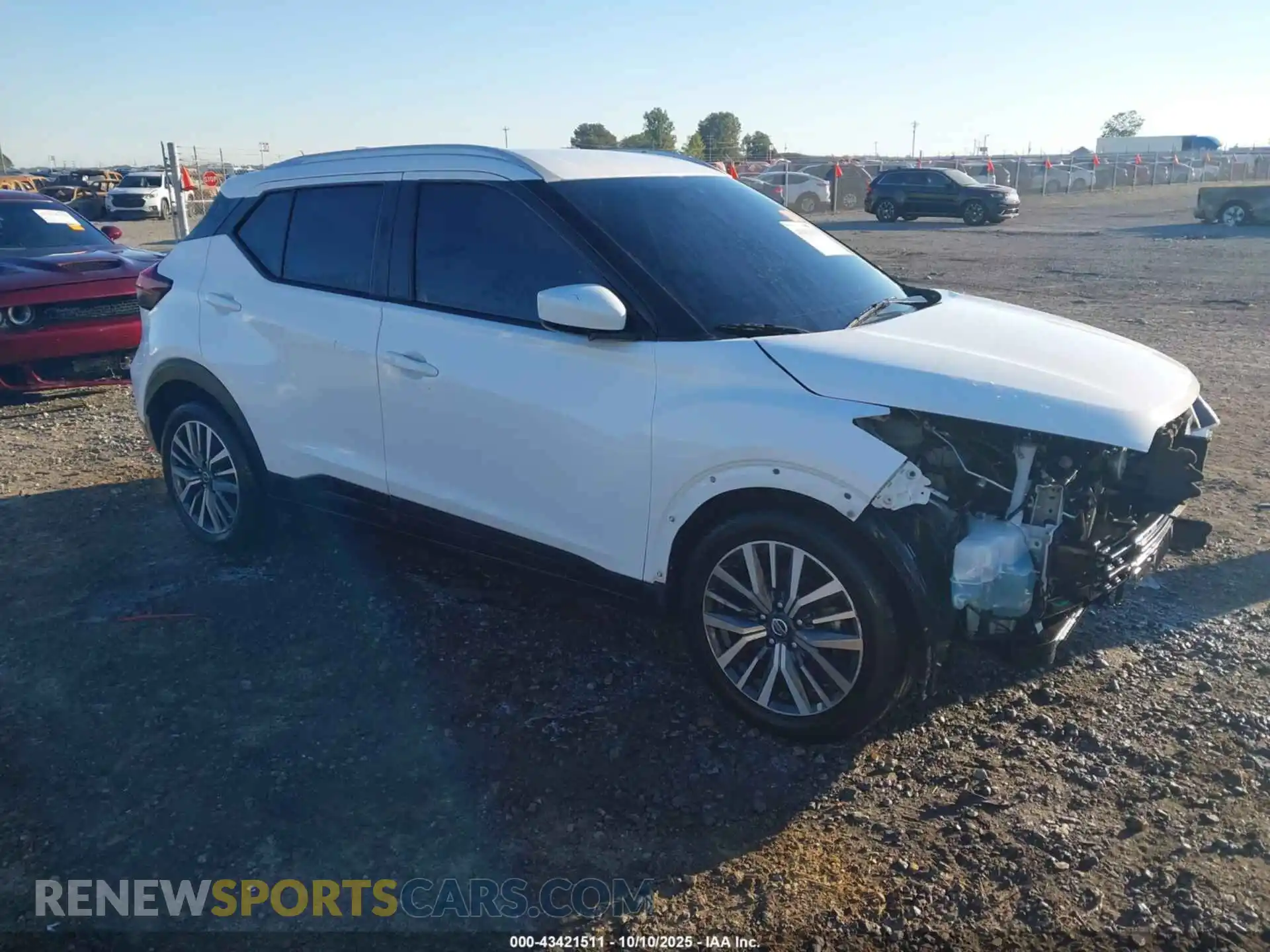 1 Photograph of a damaged car 3N1CP5CVXML534664 NISSAN KICKS 2021