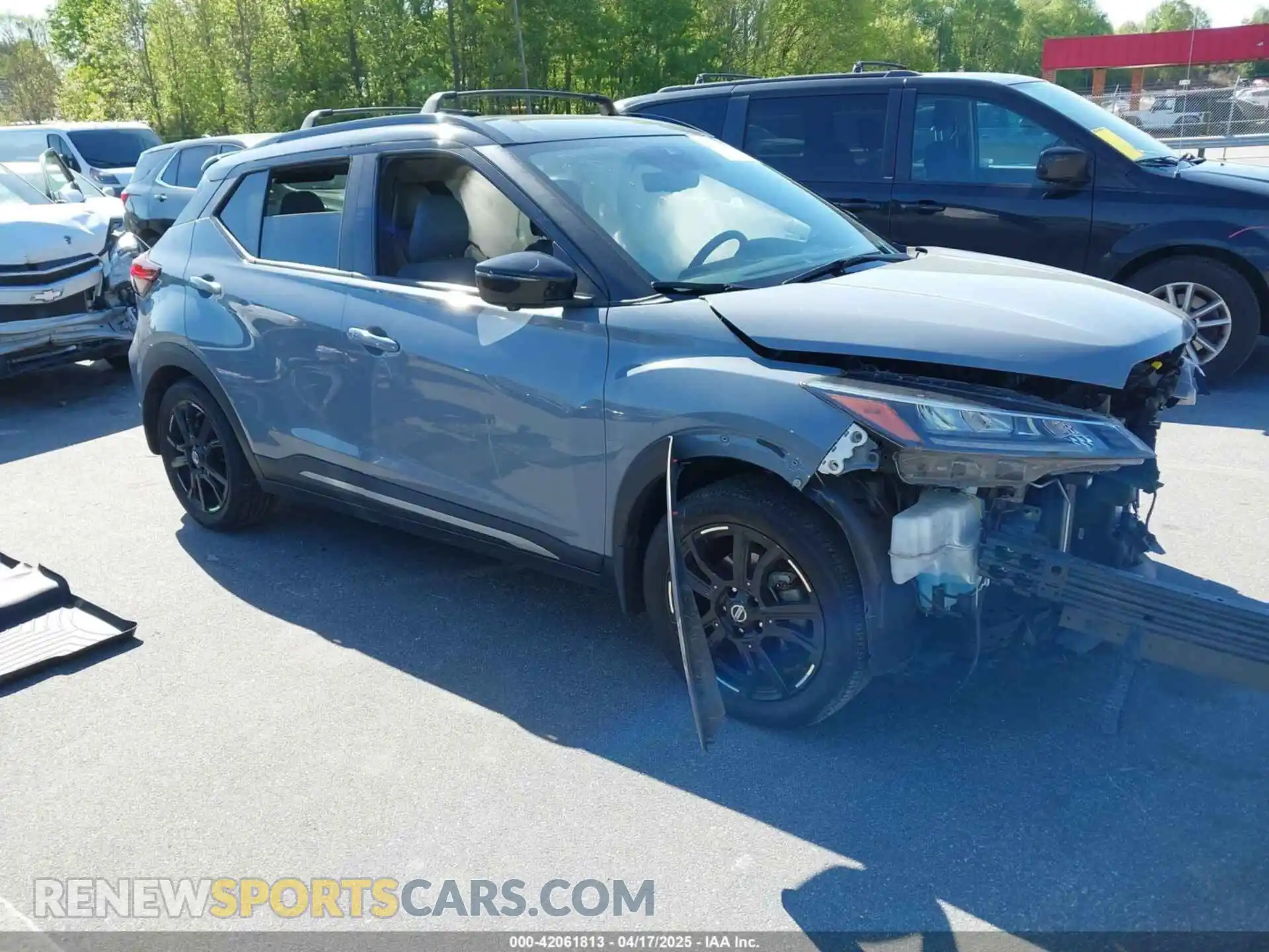 1 Photograph of a damaged car 3N1CP5DV0ML510825 NISSAN KICKS 2021