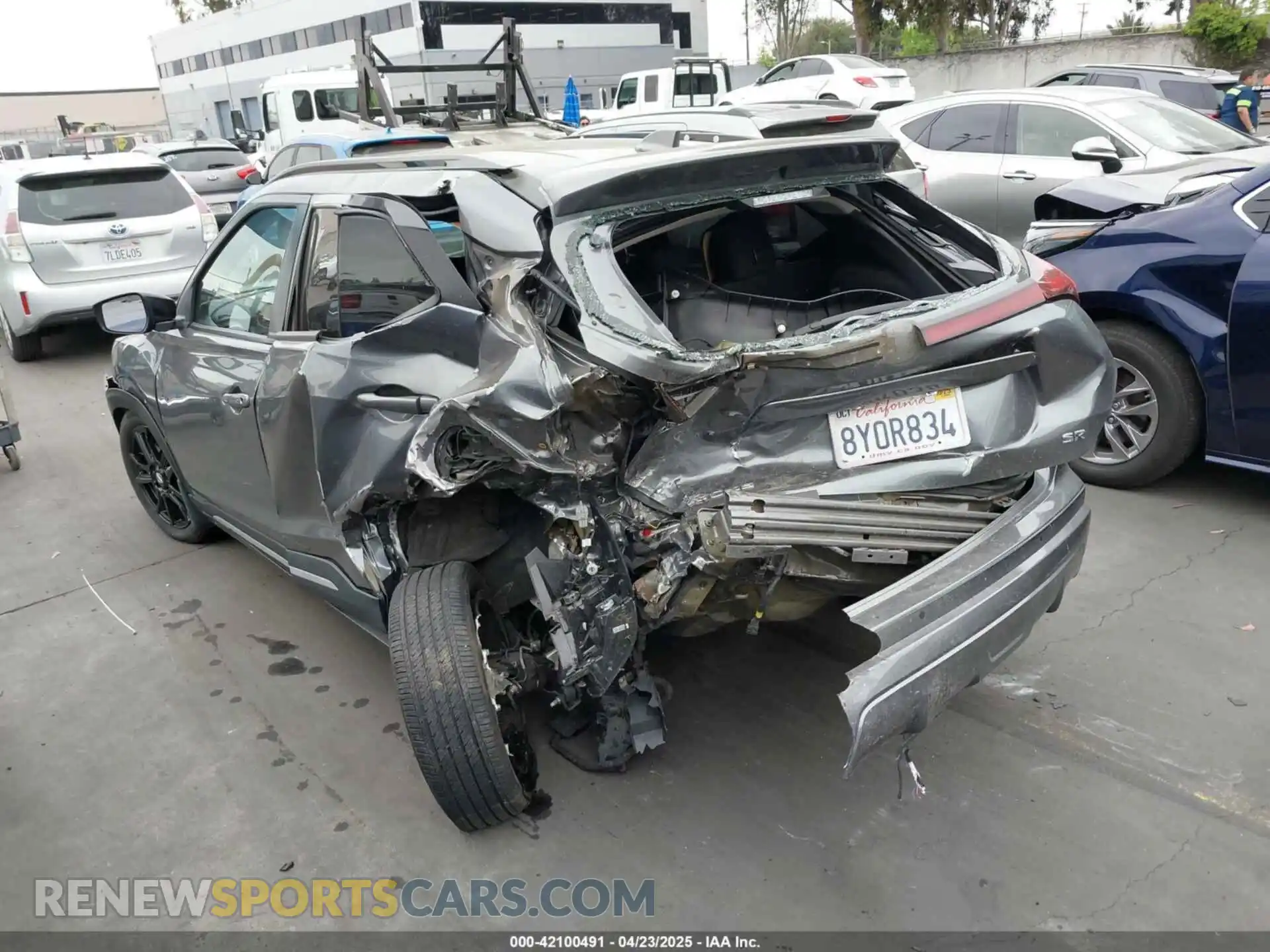 3 Photograph of a damaged car 3N1CP5DV1ML530999 NISSAN KICKS 2021