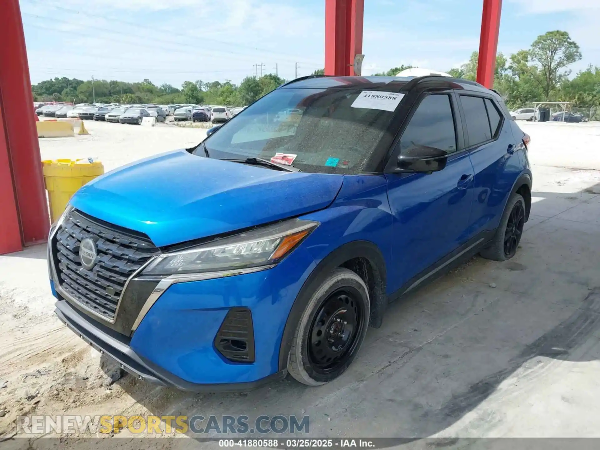 2 Photograph of a damaged car 3N1CP5DV2ML498807 NISSAN KICKS 2021