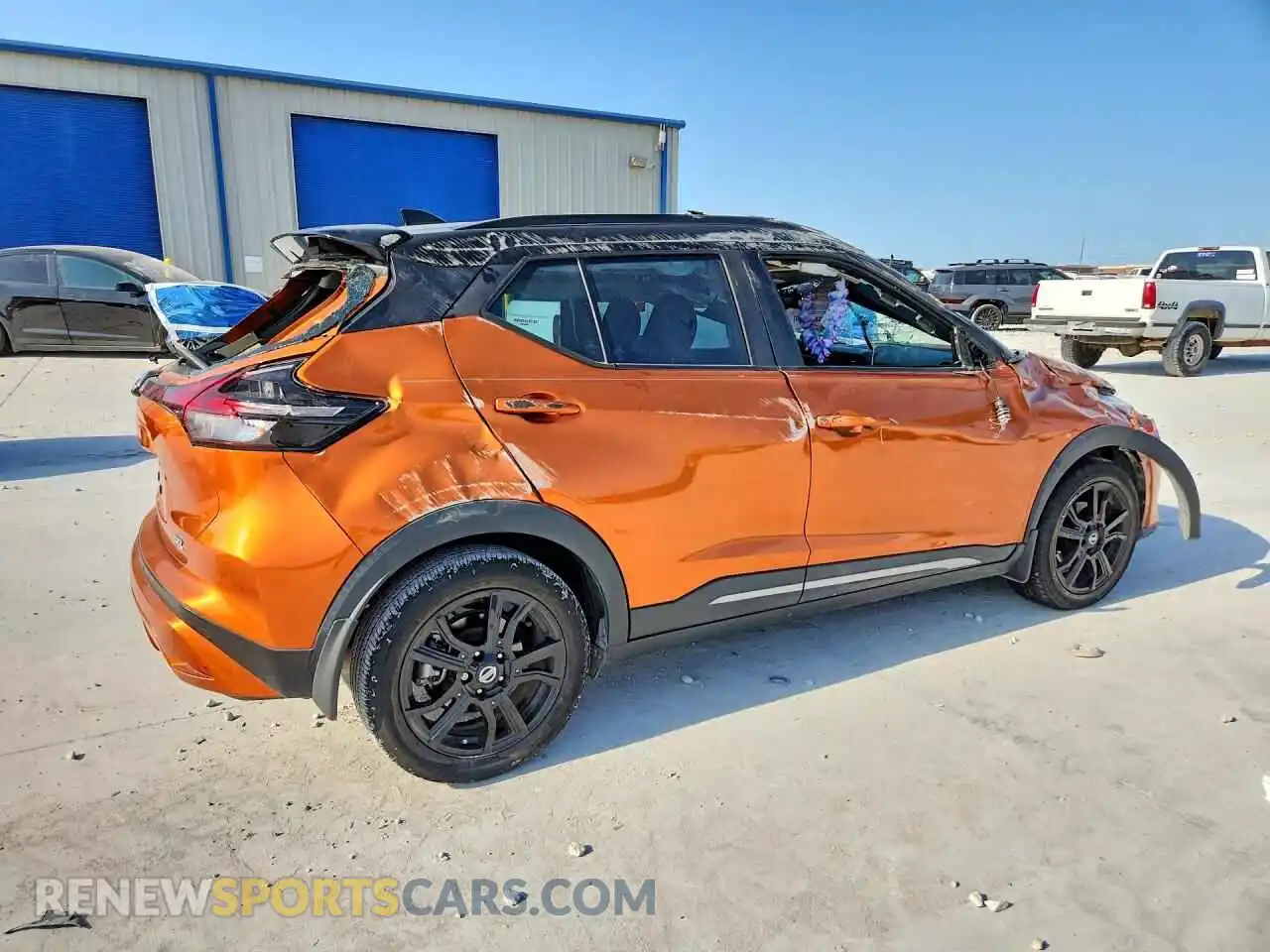 3 Photograph of a damaged car 3N1CP5DV4ML563138 NISSAN KICKS 2021