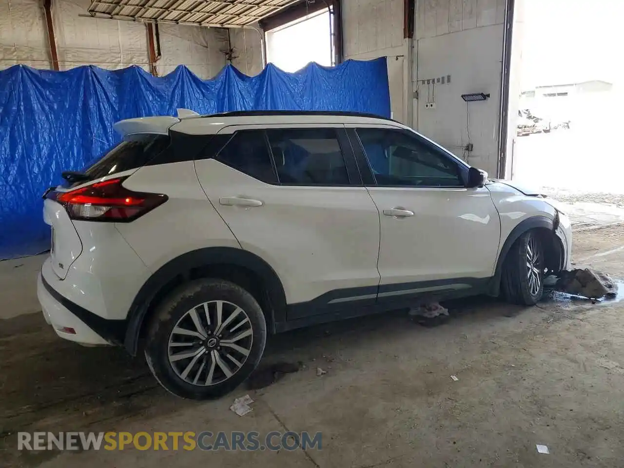 3 fotografías del automóvil dañado 3N1CP5DV5ML473996 NISSAN KICKS 2021