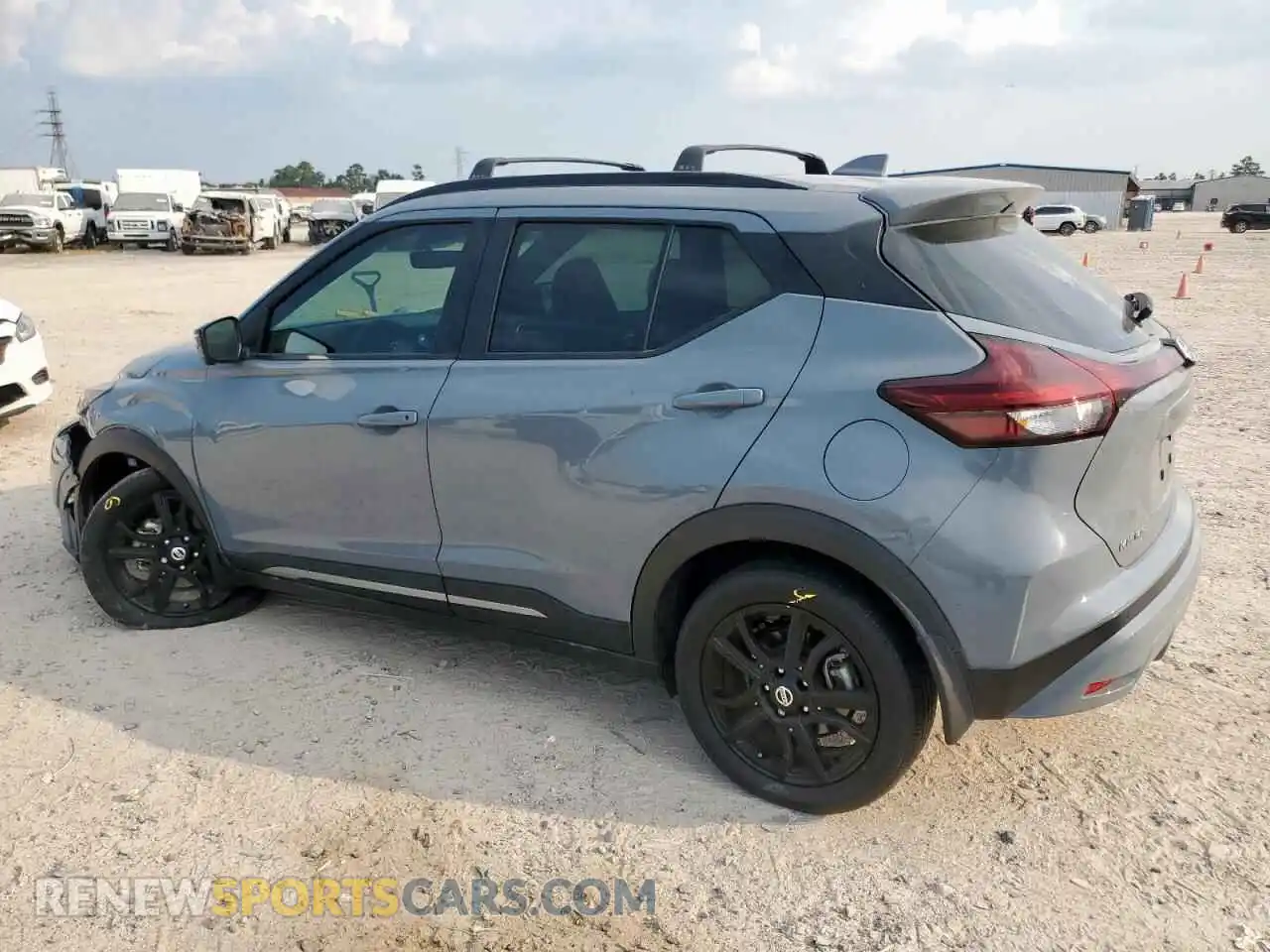 2 Photograph of a damaged car 3N1CP5DV5ML516586 NISSAN KICKS 2021