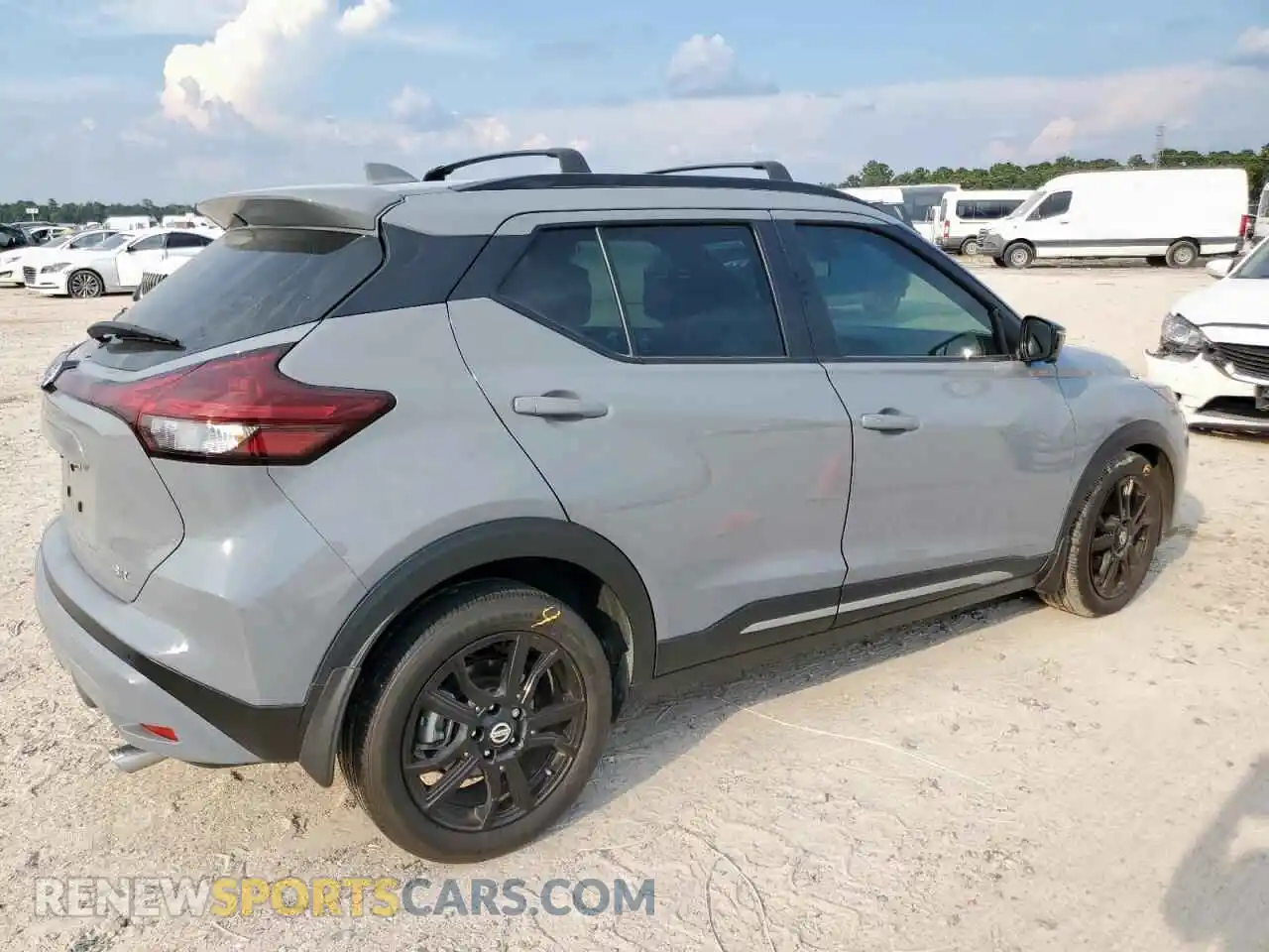 3 Photograph of a damaged car 3N1CP5DV5ML516586 NISSAN KICKS 2021