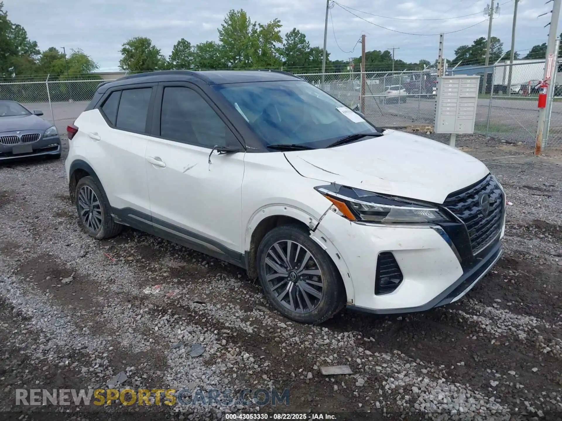 1 Photograph of a damaged car 3N1CP5DV6ML473344 NISSAN KICKS 2021