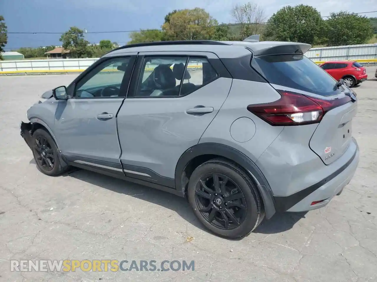2 Photograph of a damaged car 3N1CP5DV6ML492671 NISSAN KICKS 2021
